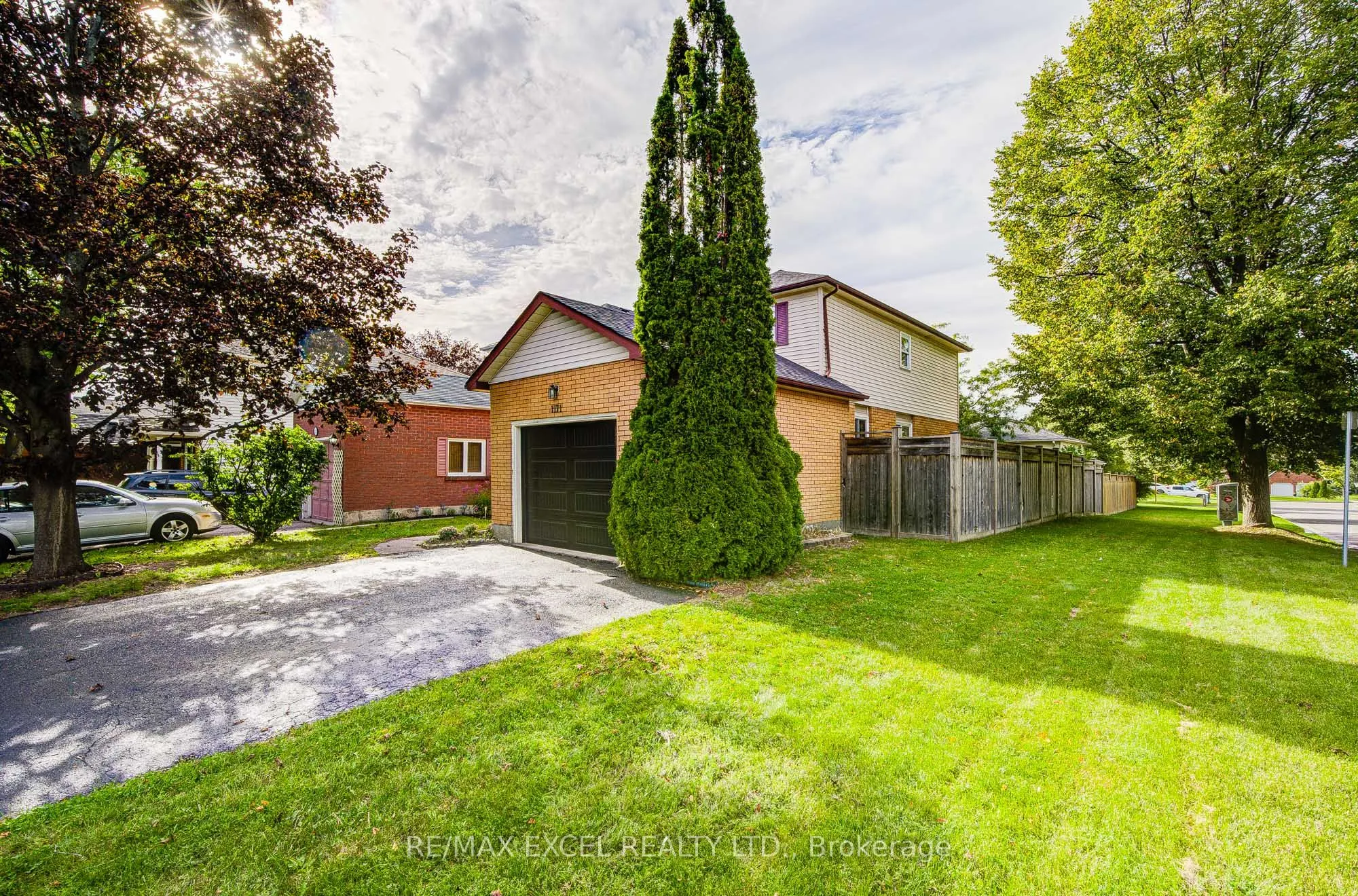 1171 Attersley Drive