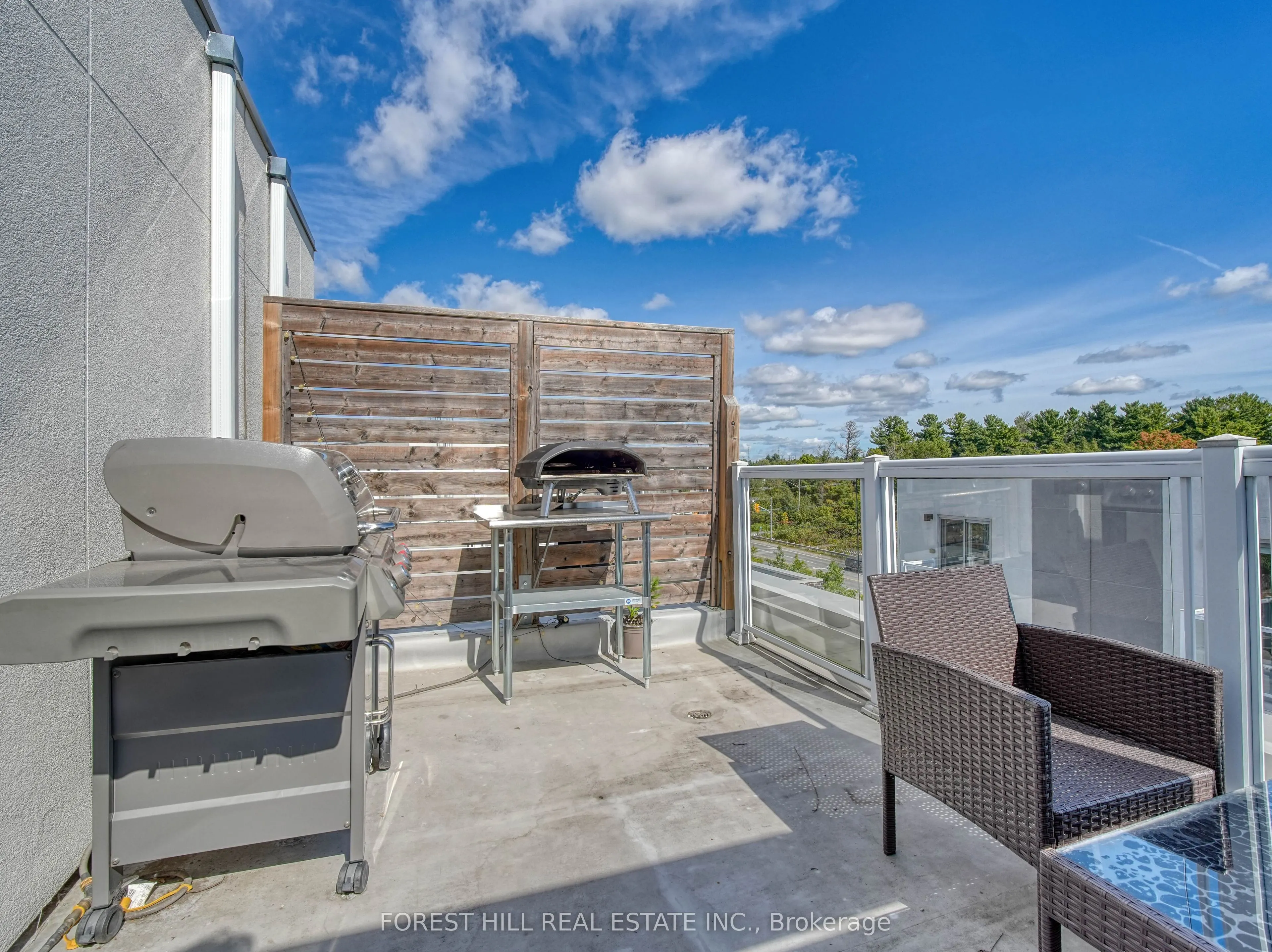 1870 Altona Road #18