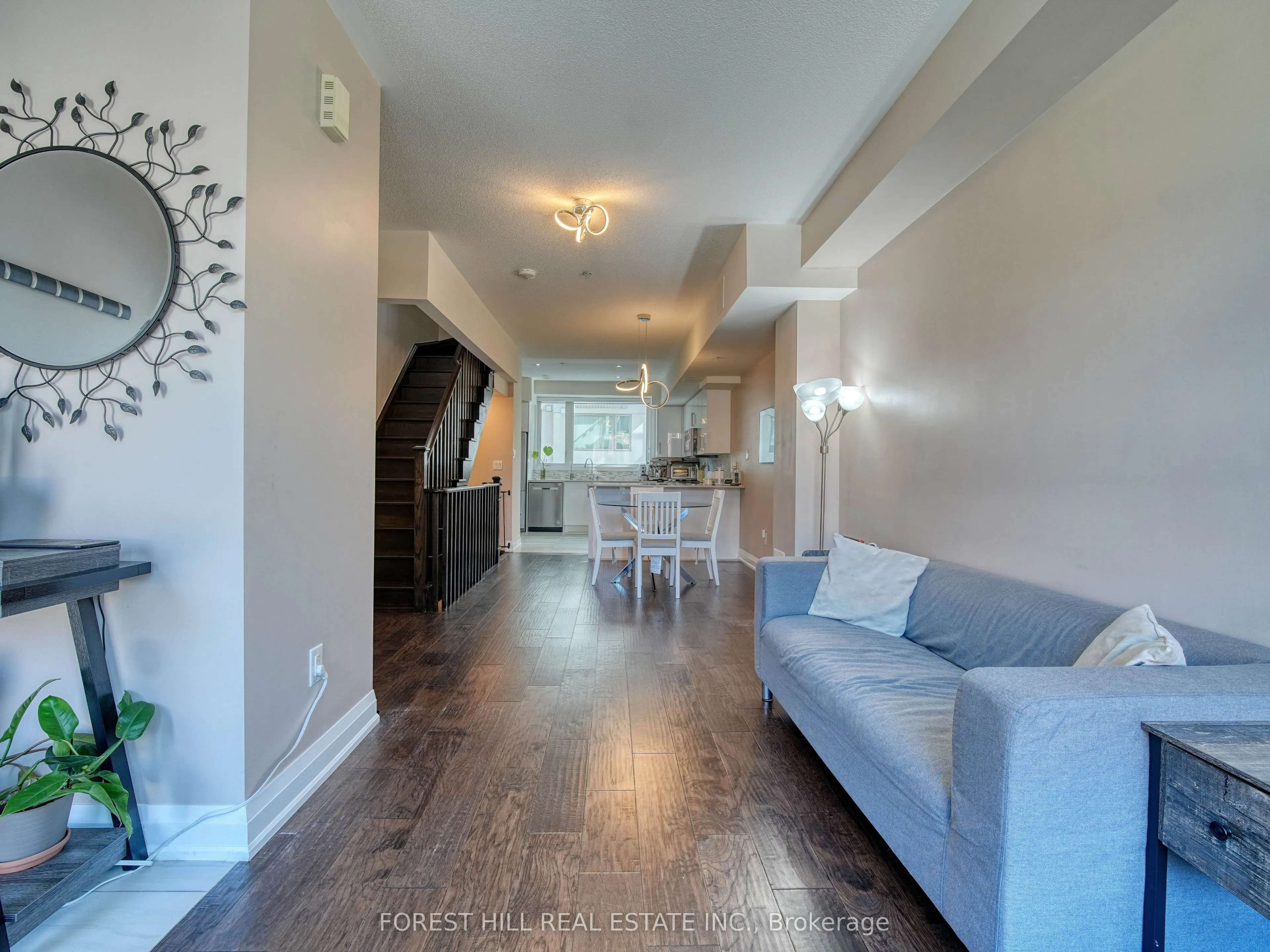 1870 Altona Road #18