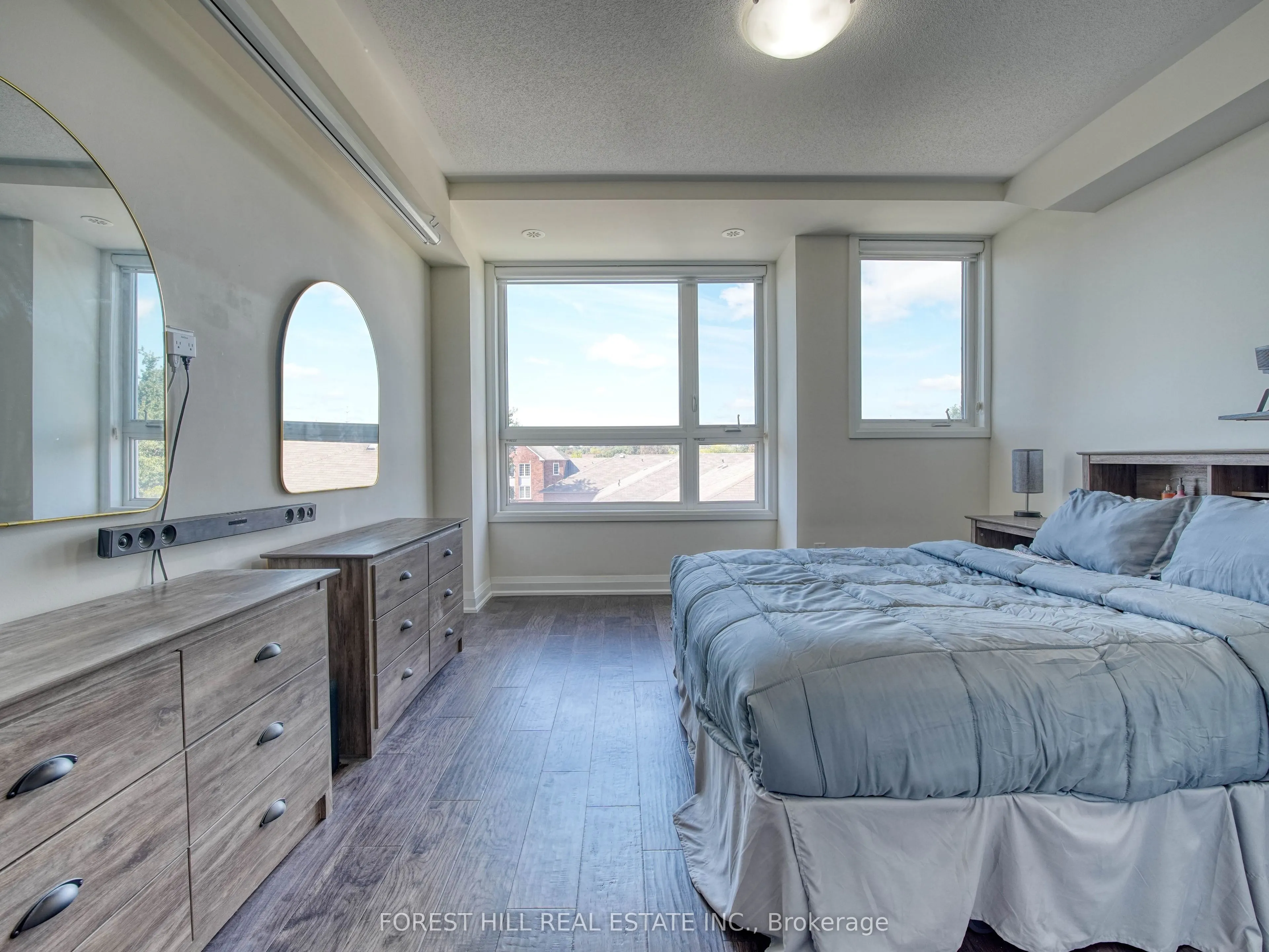 1870 Altona Road #18