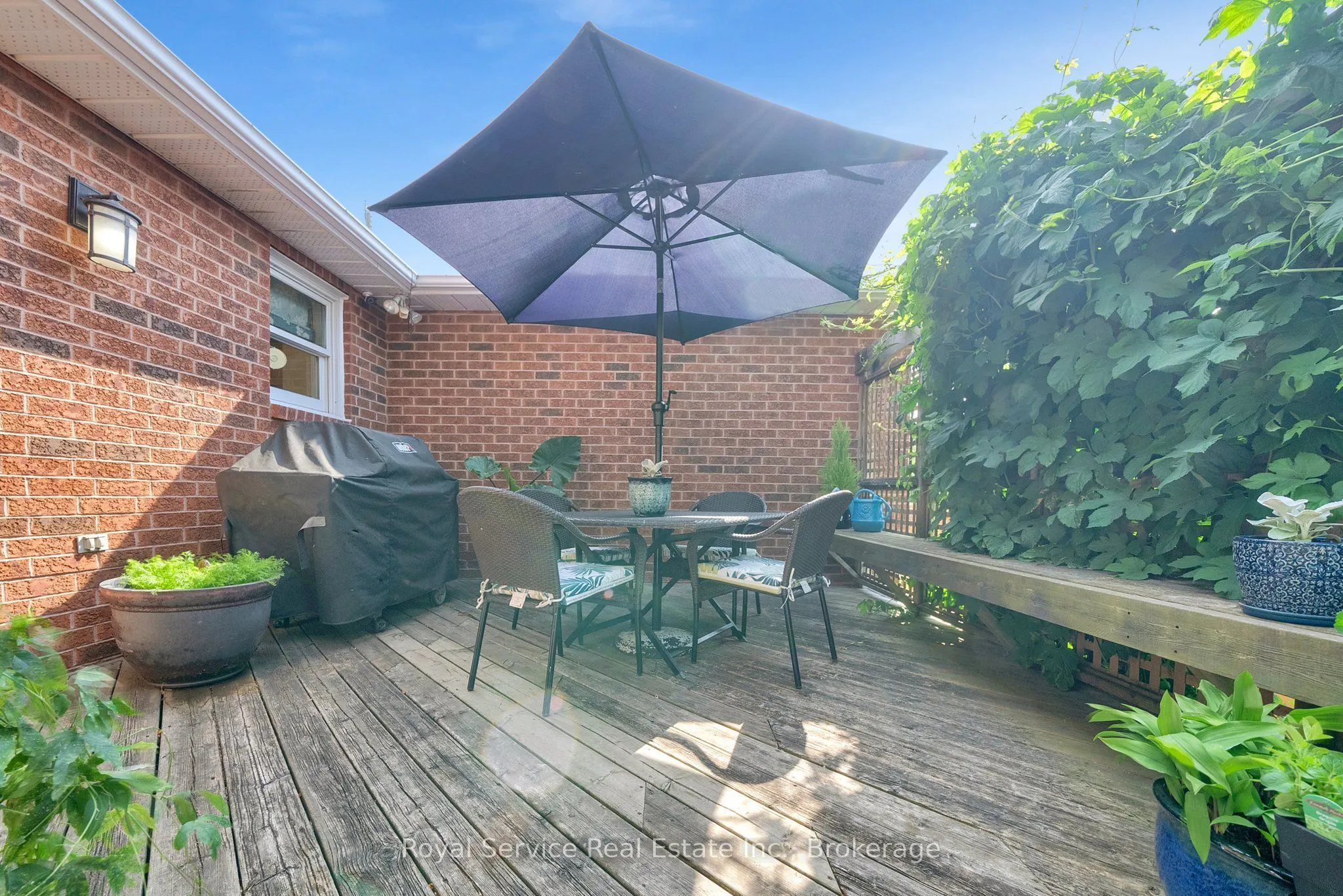 88 Simpson Avenue