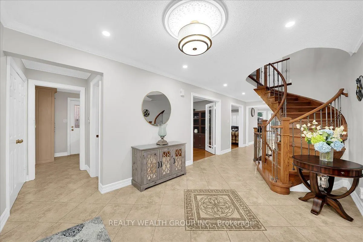 1576 Saugeen Drive