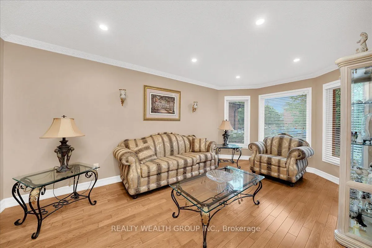 1576 Saugeen Drive