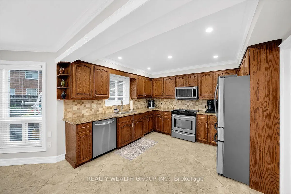 1576 Saugeen Drive