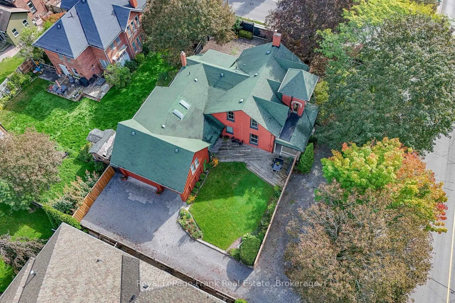 86 Wellington Street