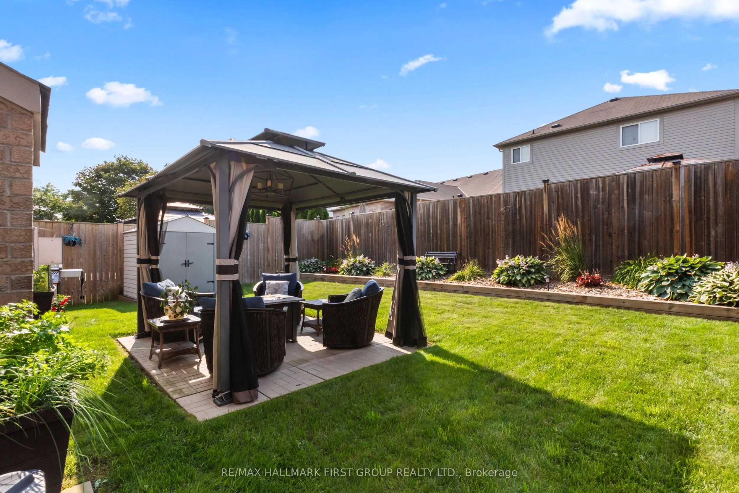 96 Redfern Crescent