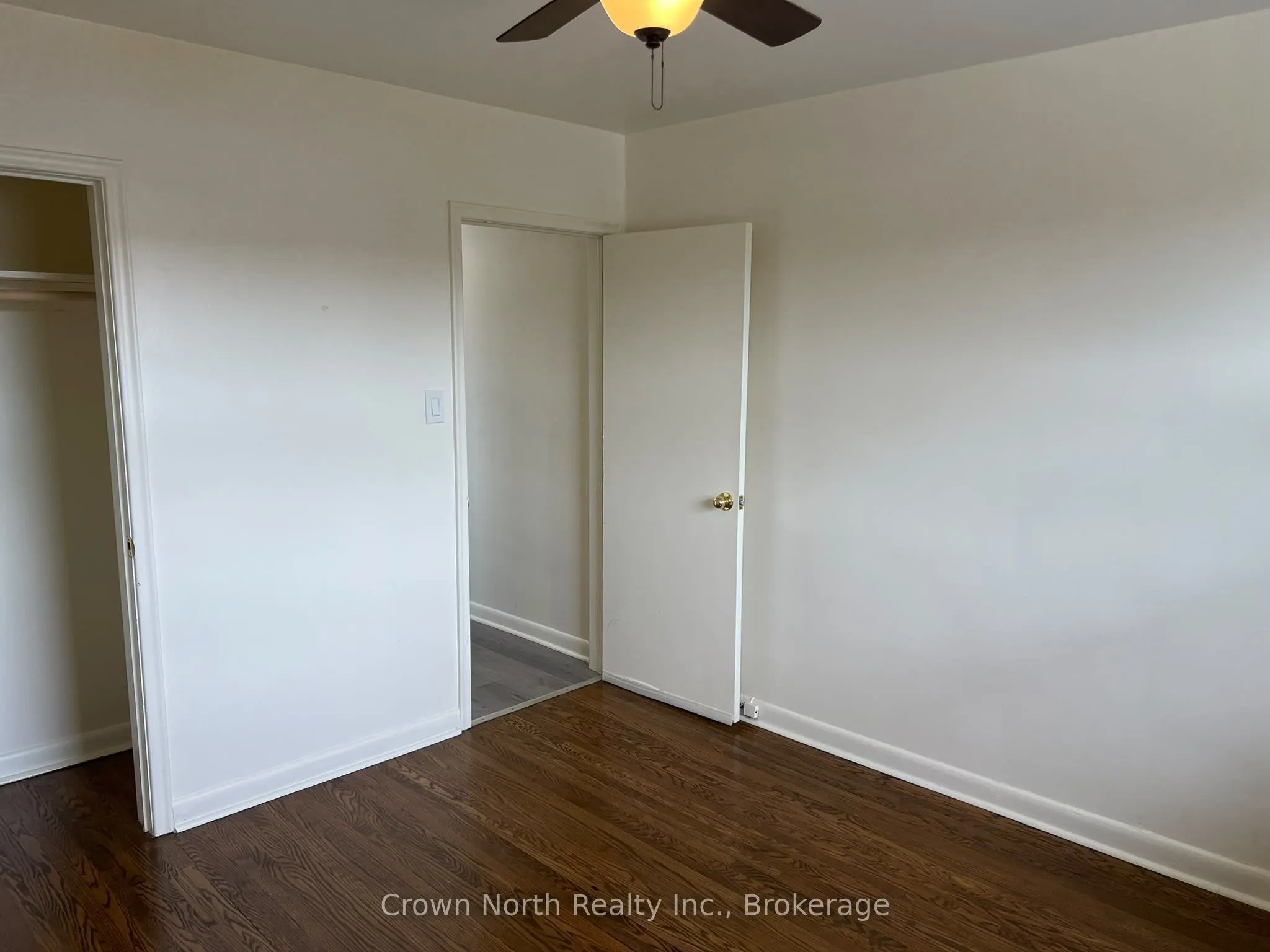 239 Montrave Avenue #4