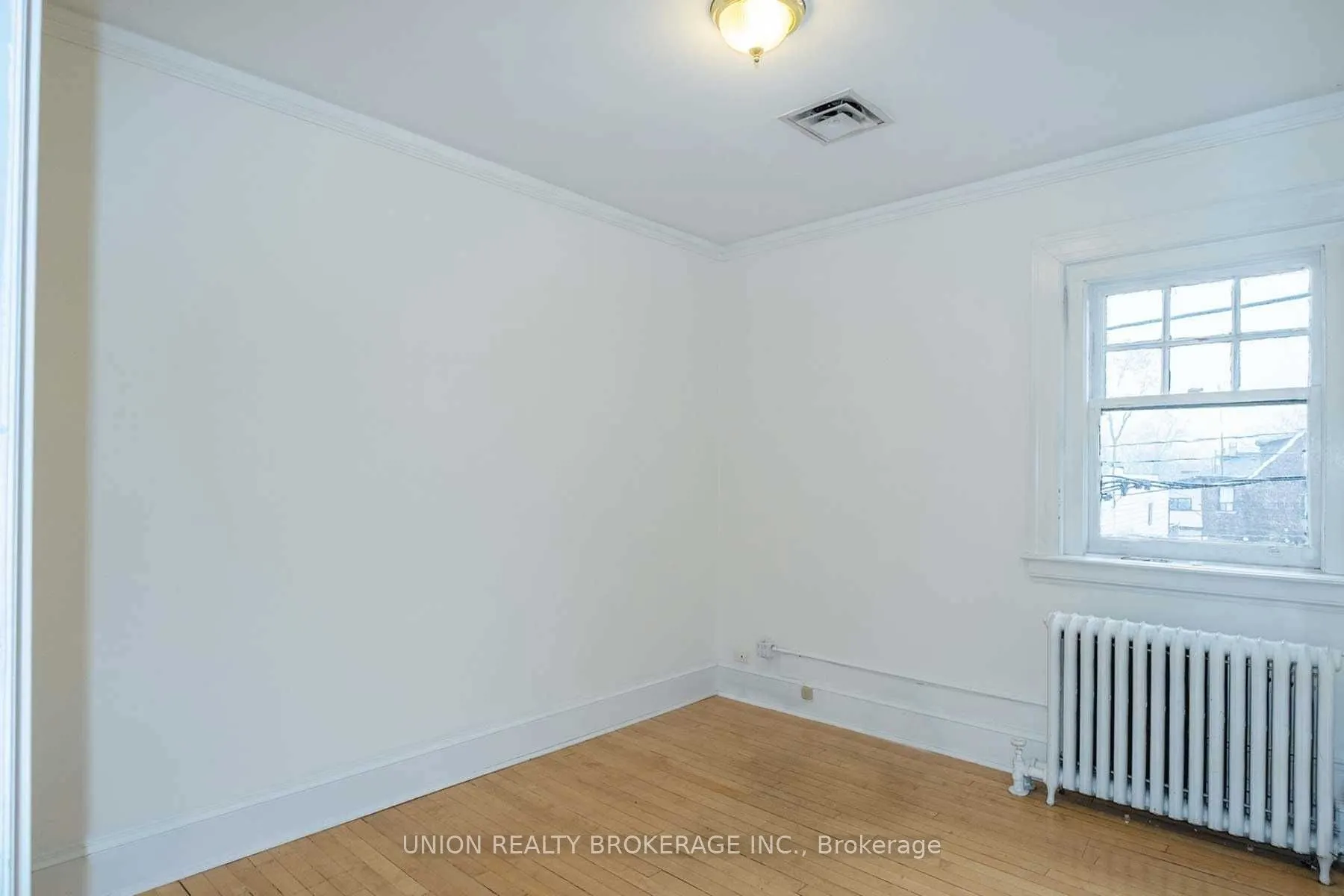 2234 Queen Street E #1