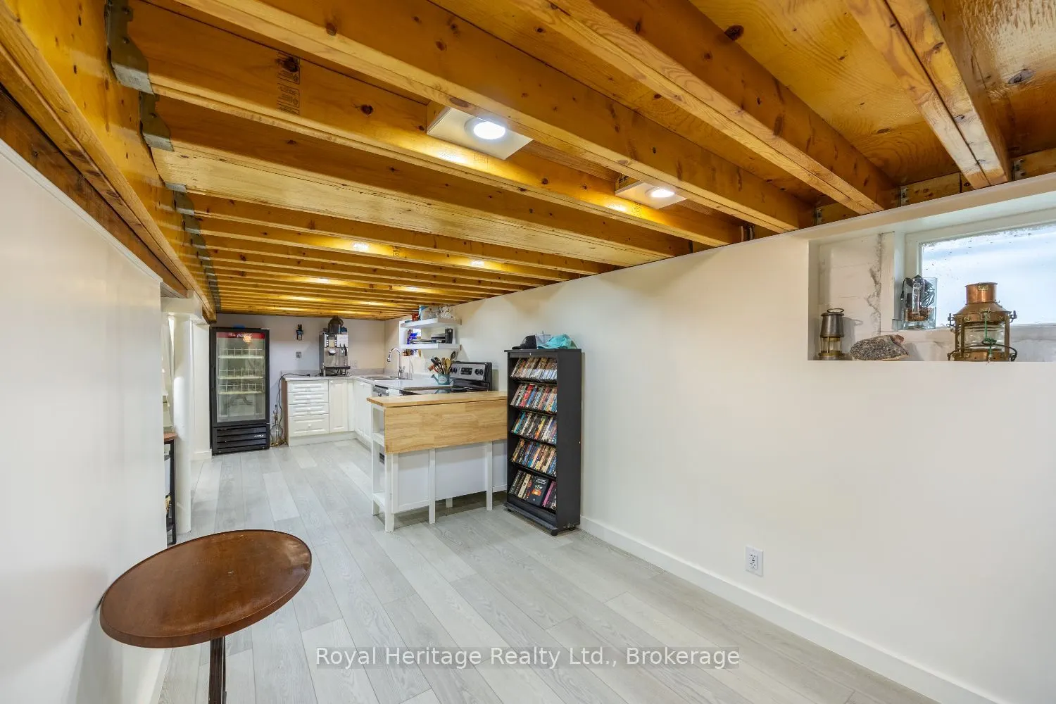 207 Valencia Road