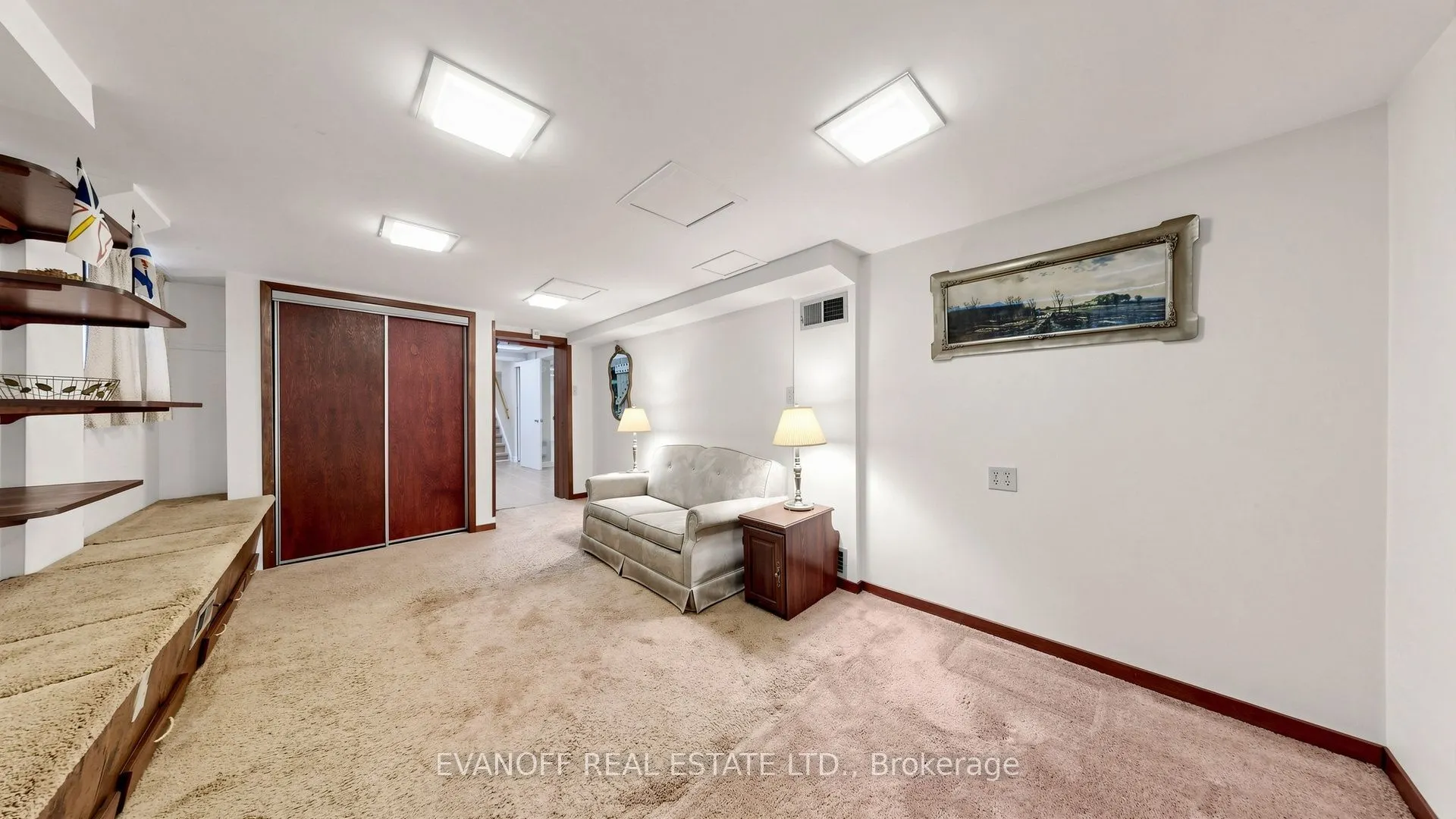4 Galloway Road