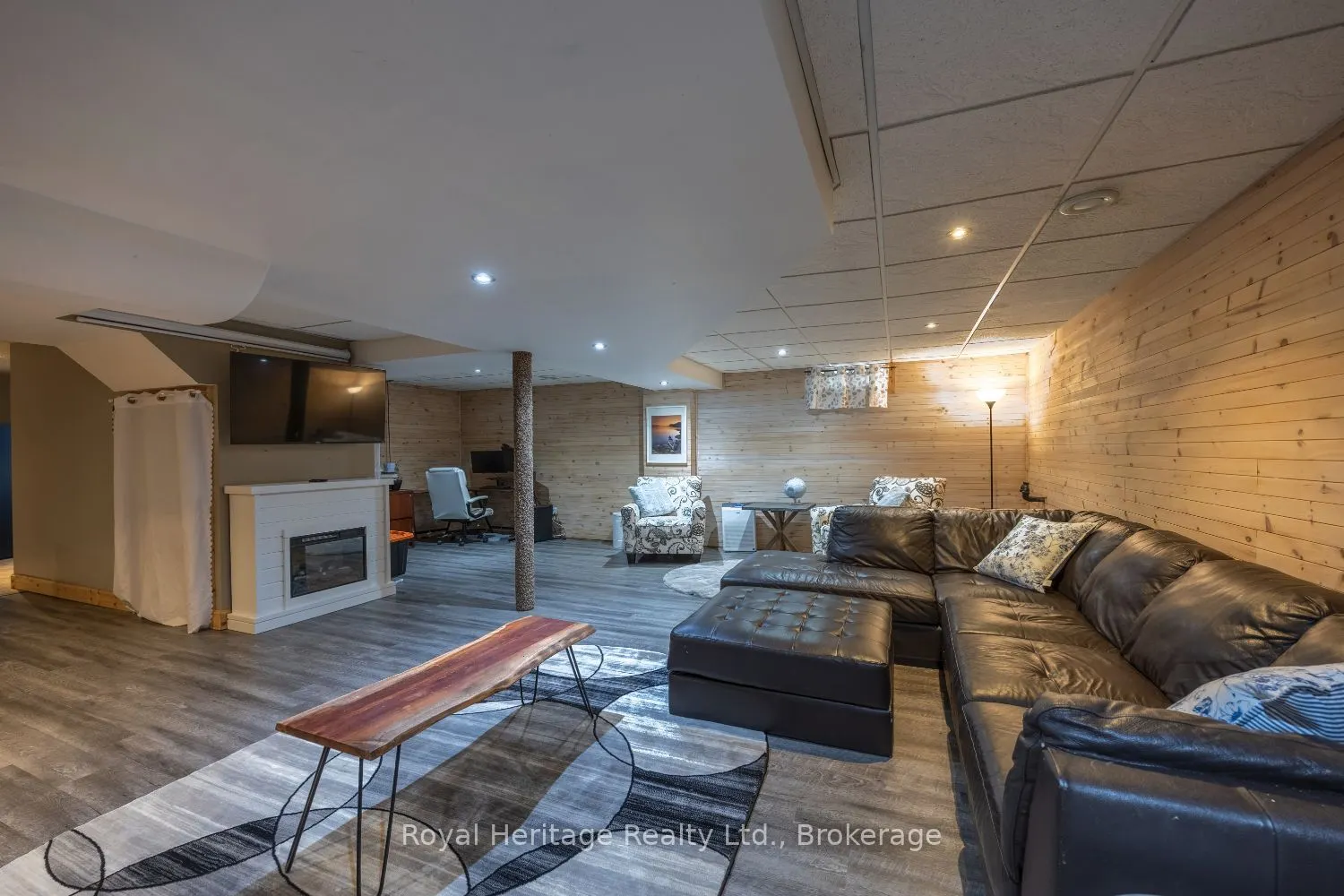 455 Ormond Drive
