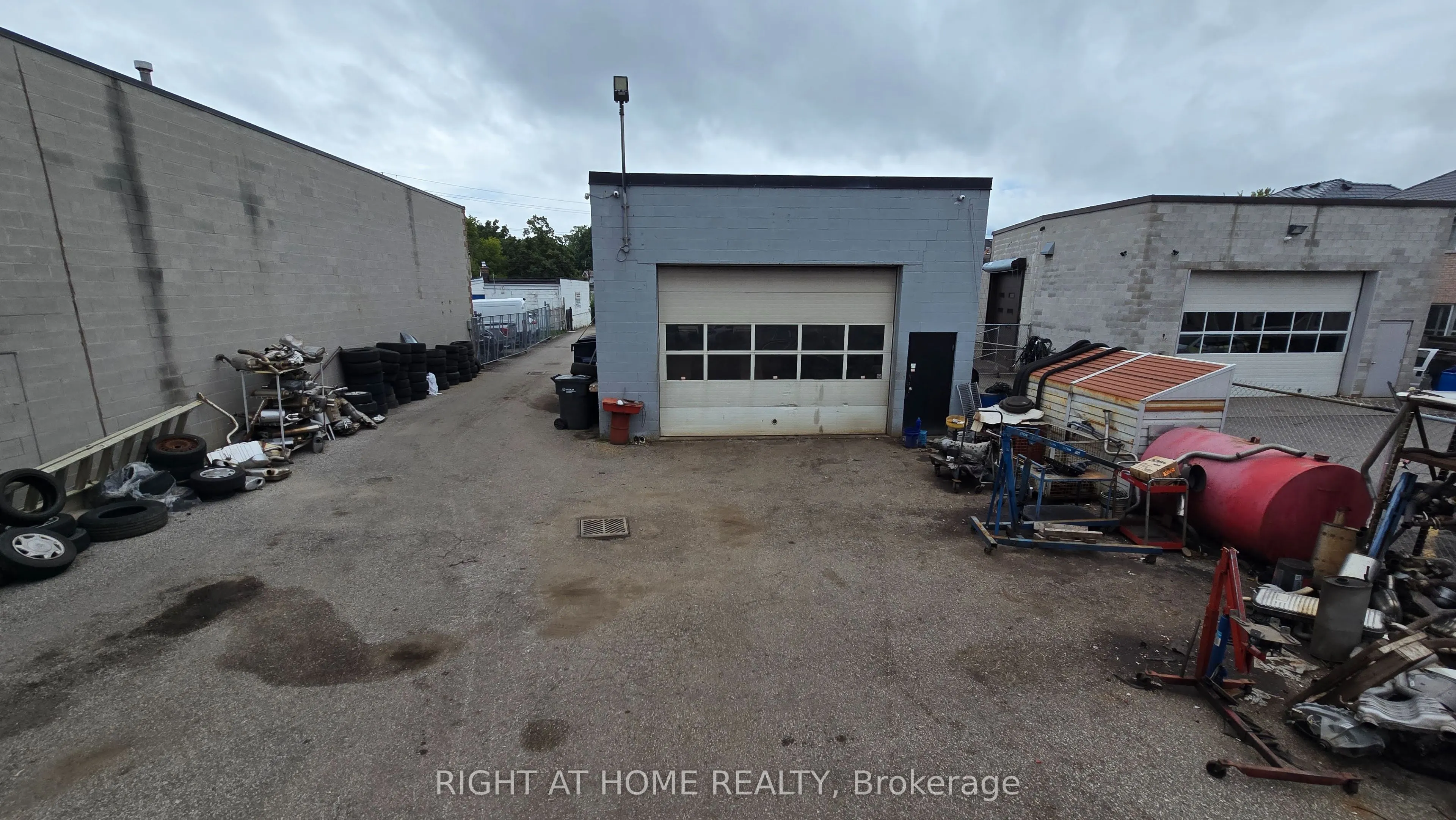 6462 Kingston Road