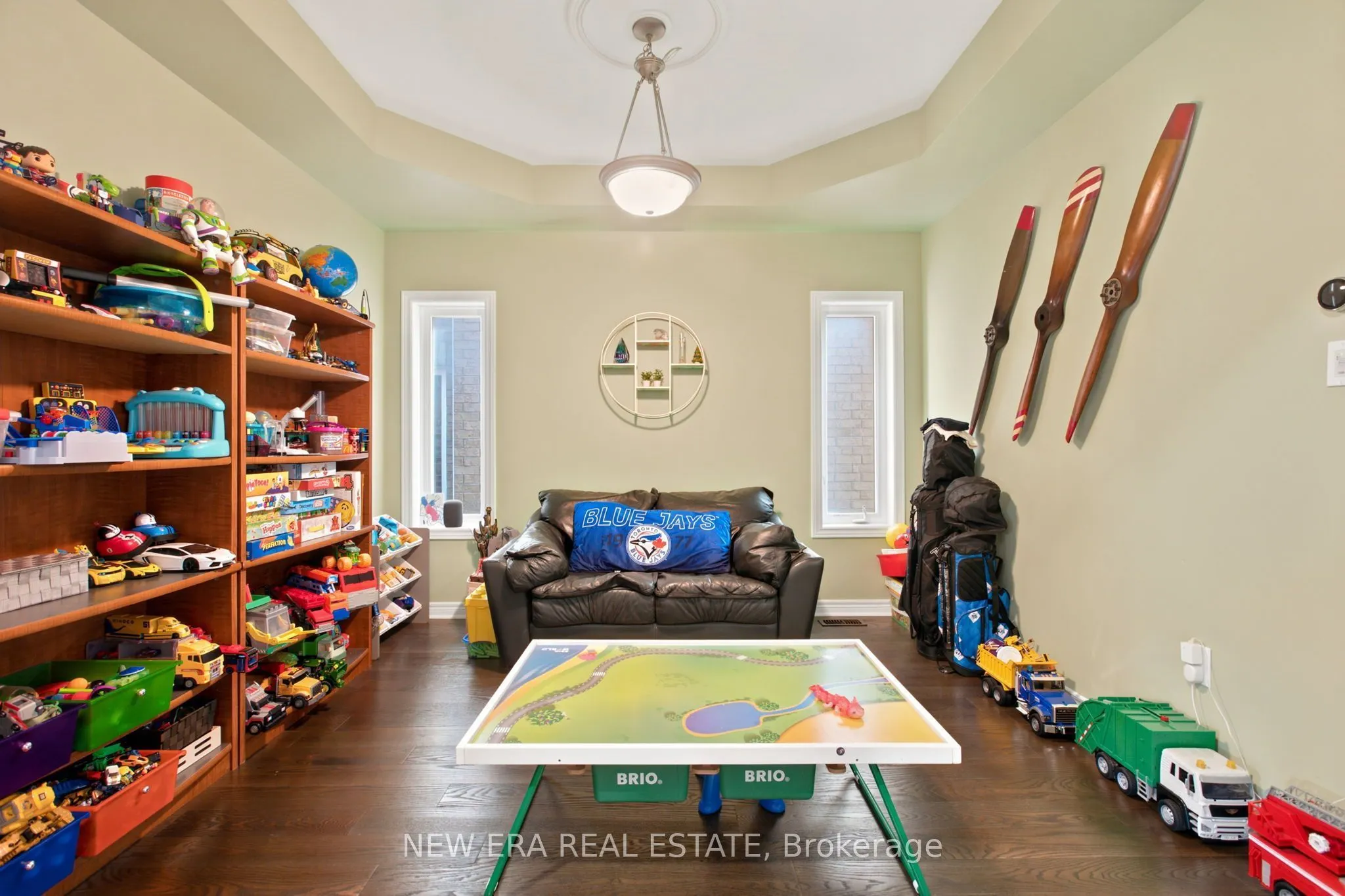 77 Jevons Drive