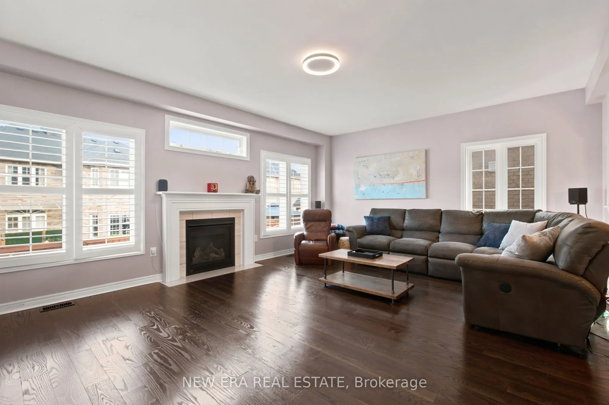77 Jevons Drive