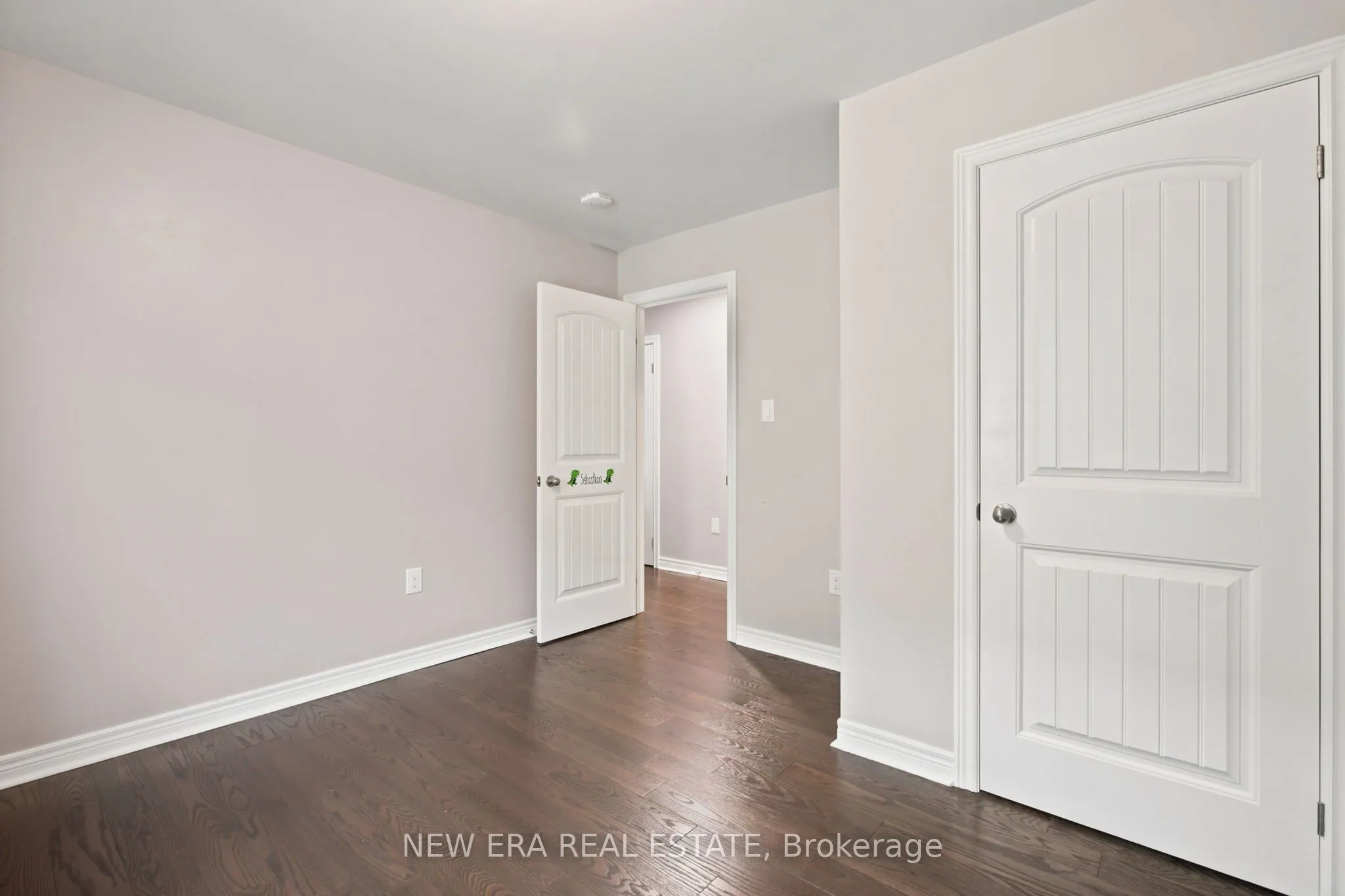 77 Jevons Drive