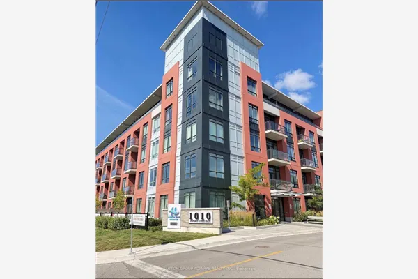 1010 Dundas Street E
