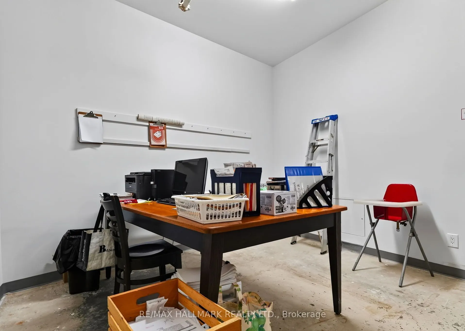 158 Fallingbrook Road