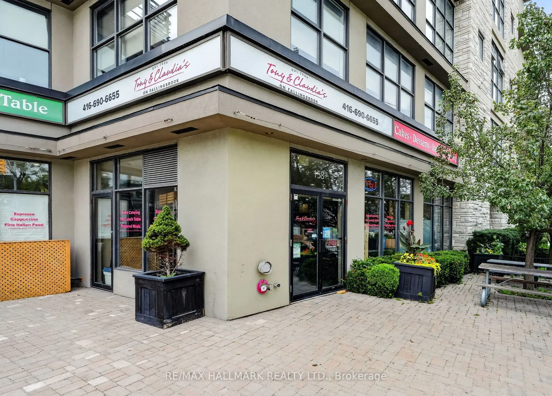 158 Fallingbrook Road