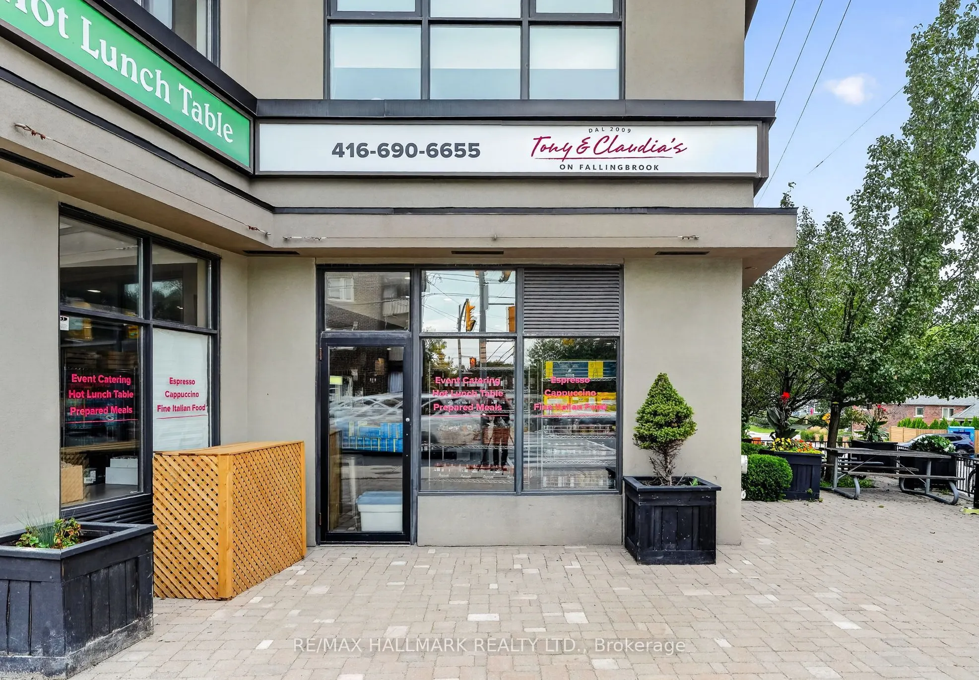 158 Fallingbrook Road