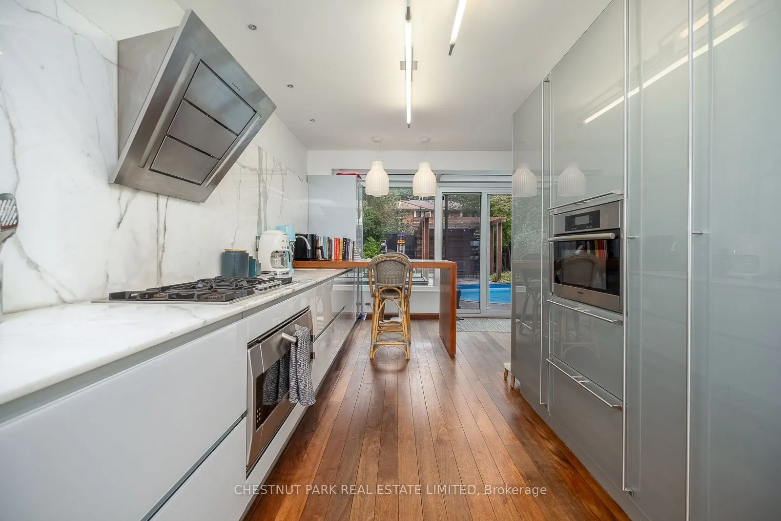 16 Fallingbrook Wood