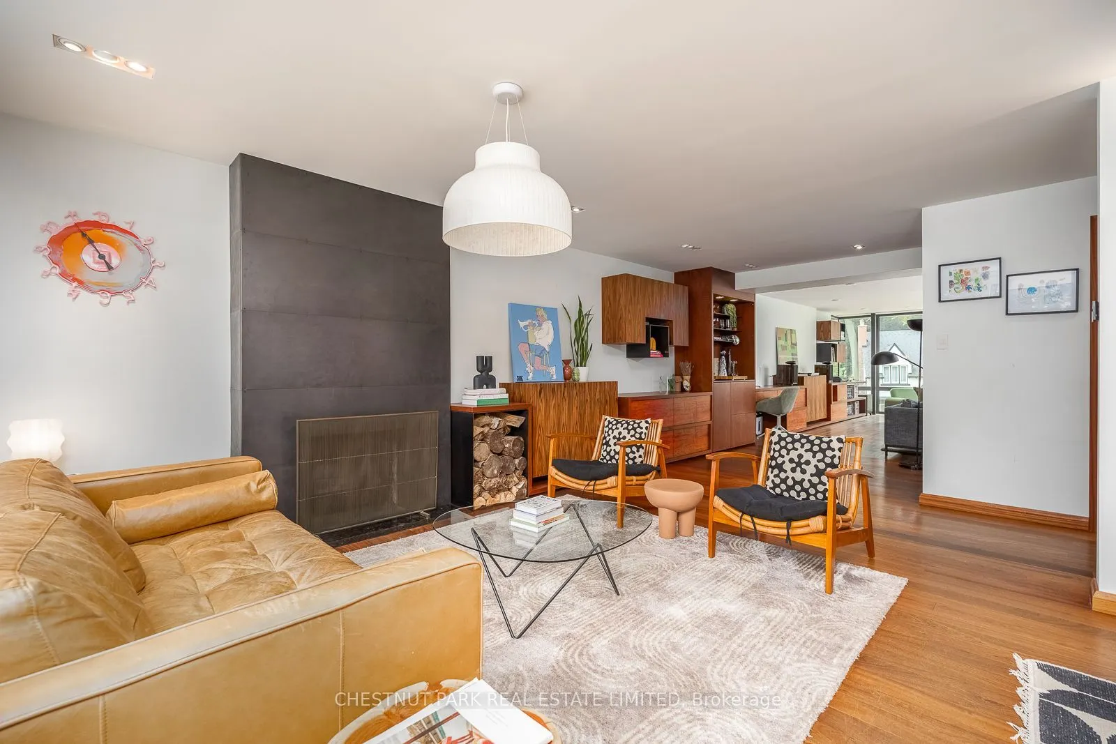 16 Fallingbrook Wood