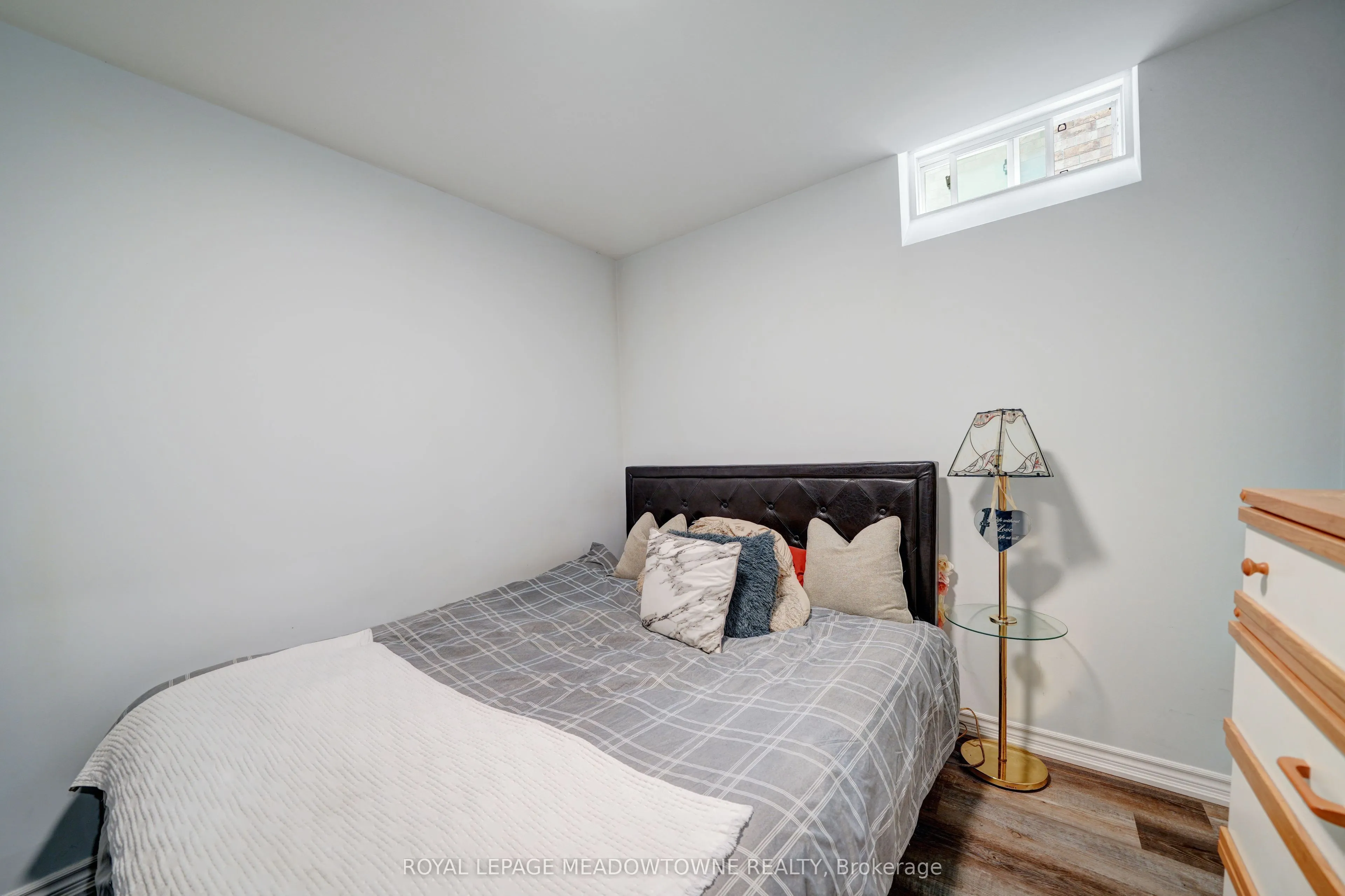 494 Flagstone Court