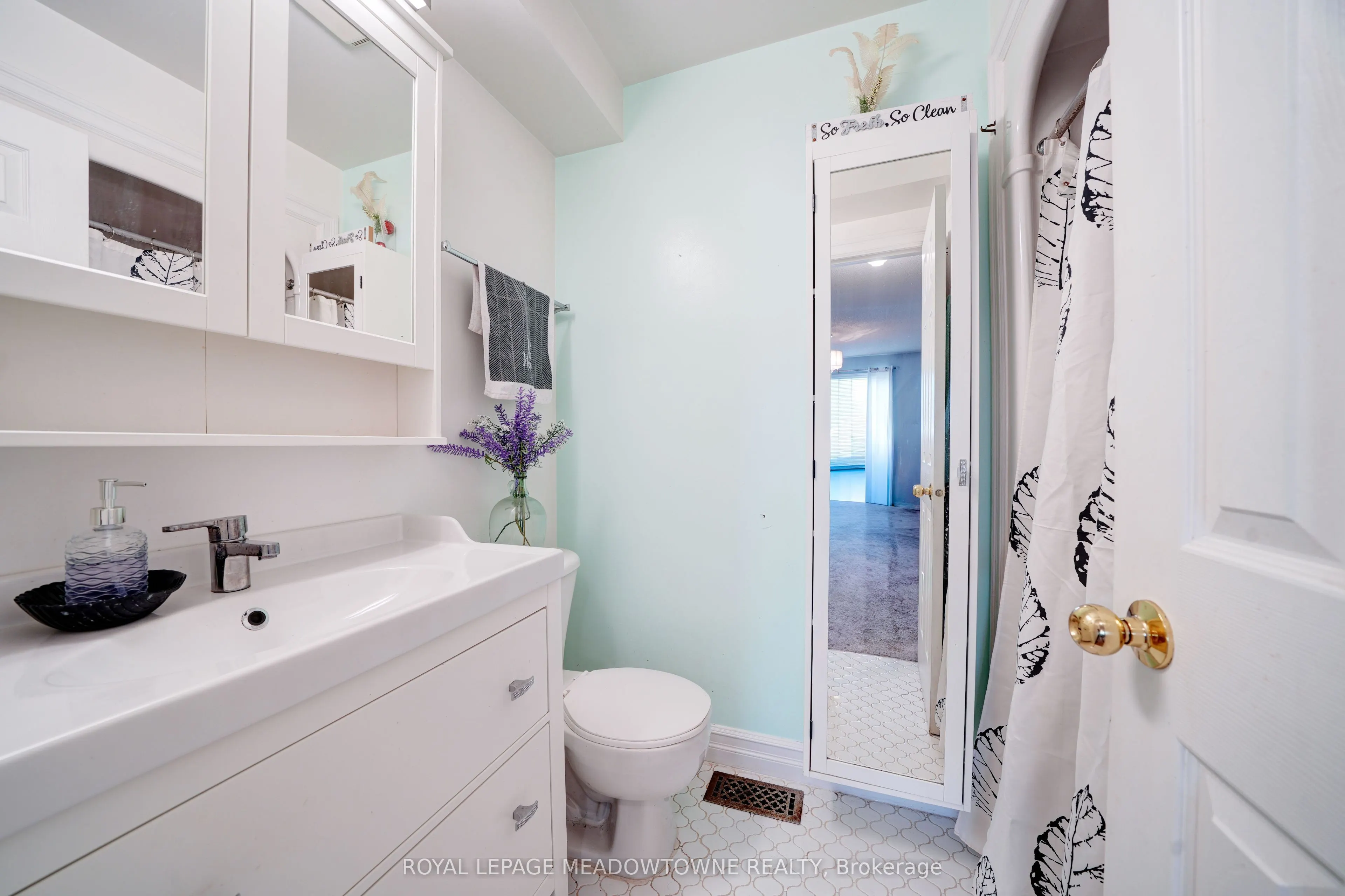 494 Flagstone Court