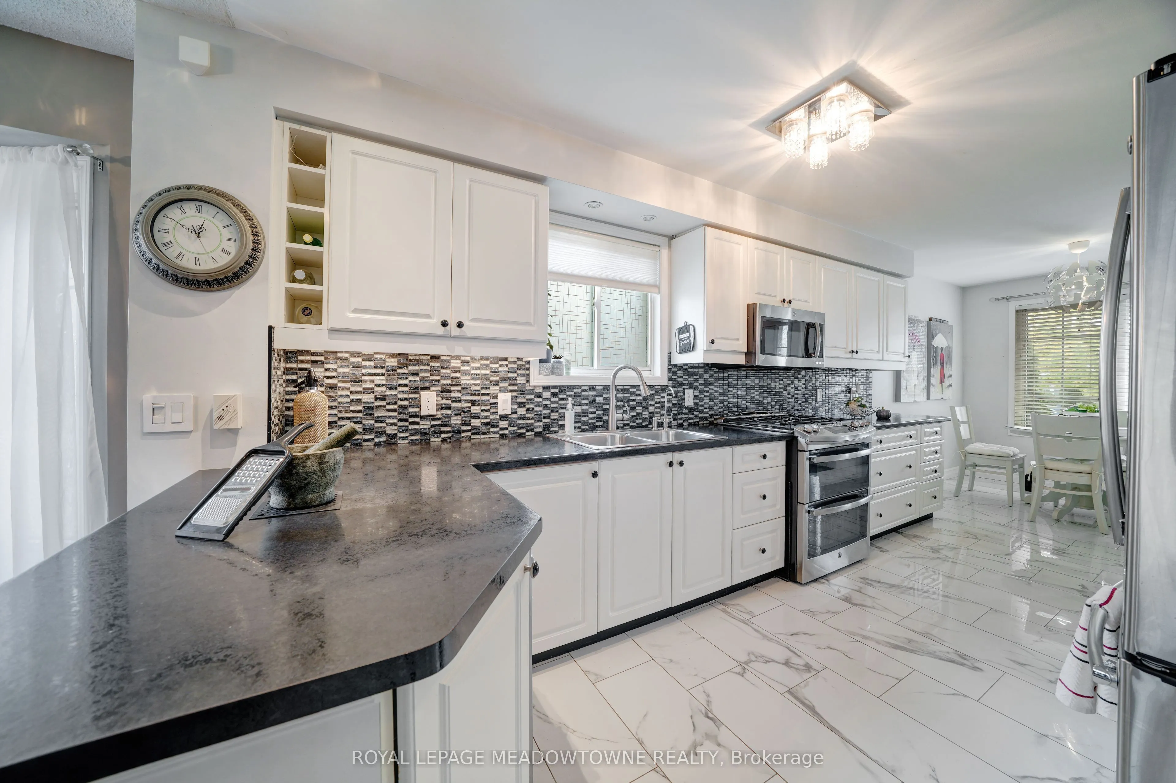 494 Flagstone Court