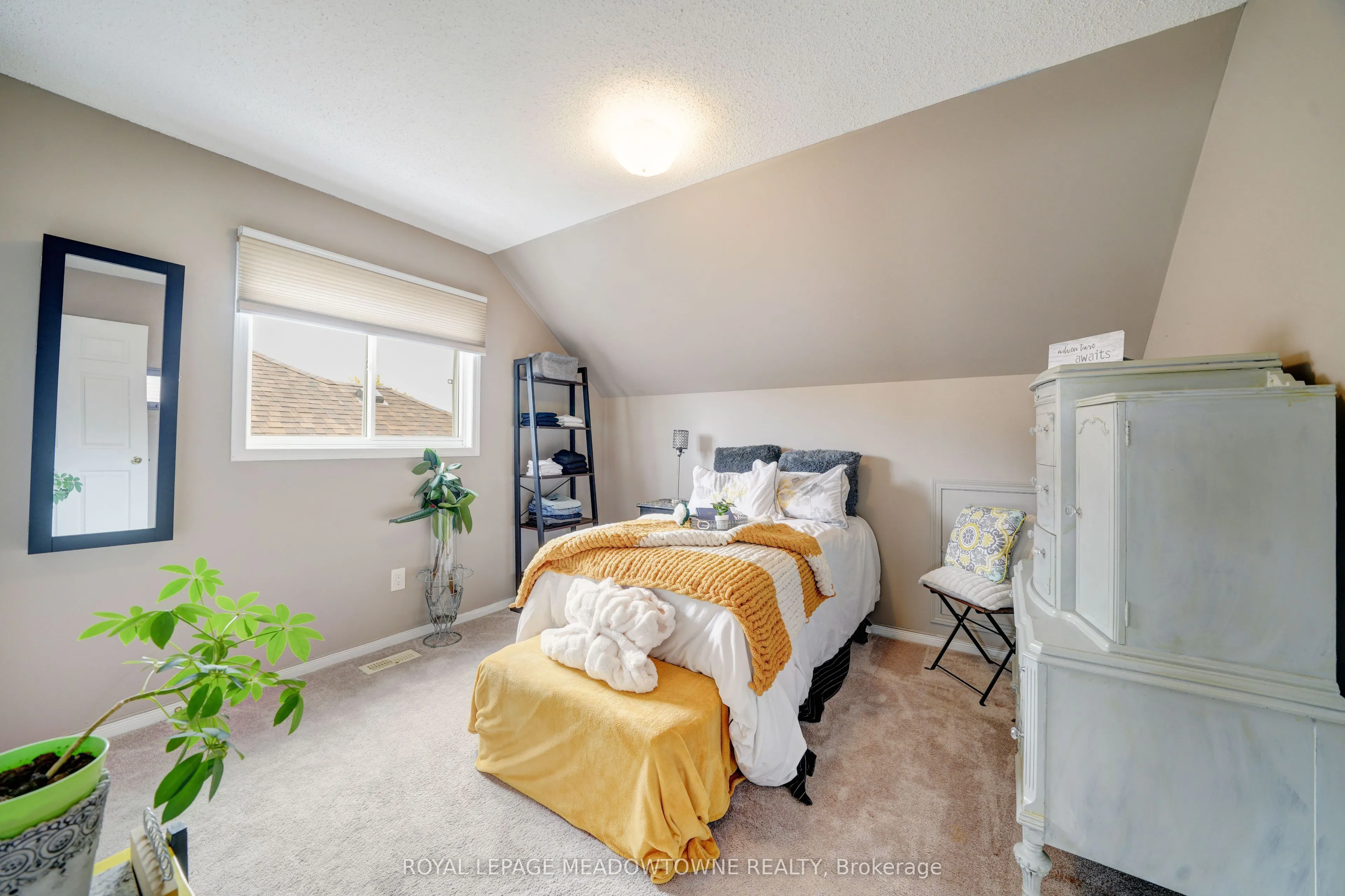 494 Flagstone Court