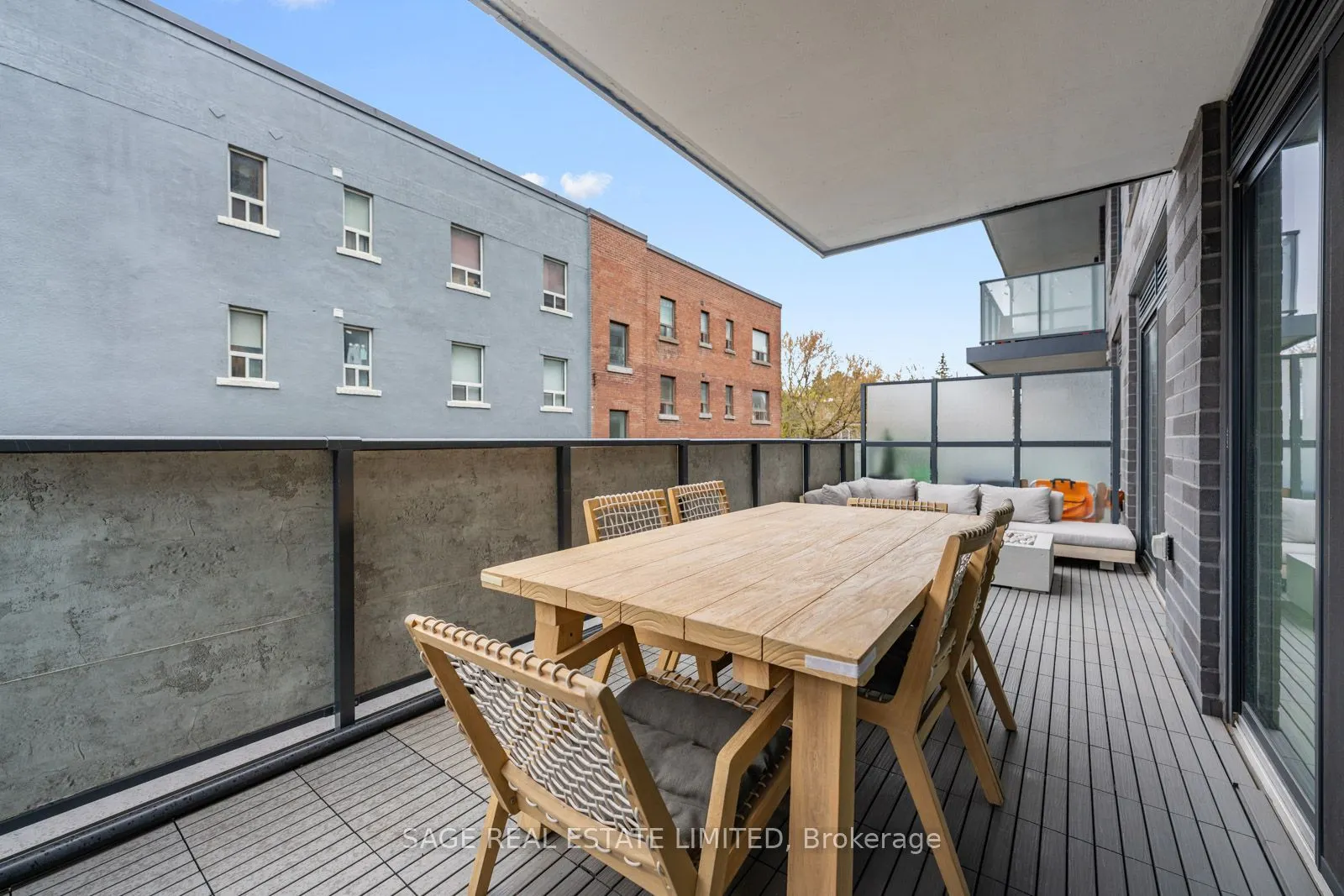 1888 Queen Street E #206