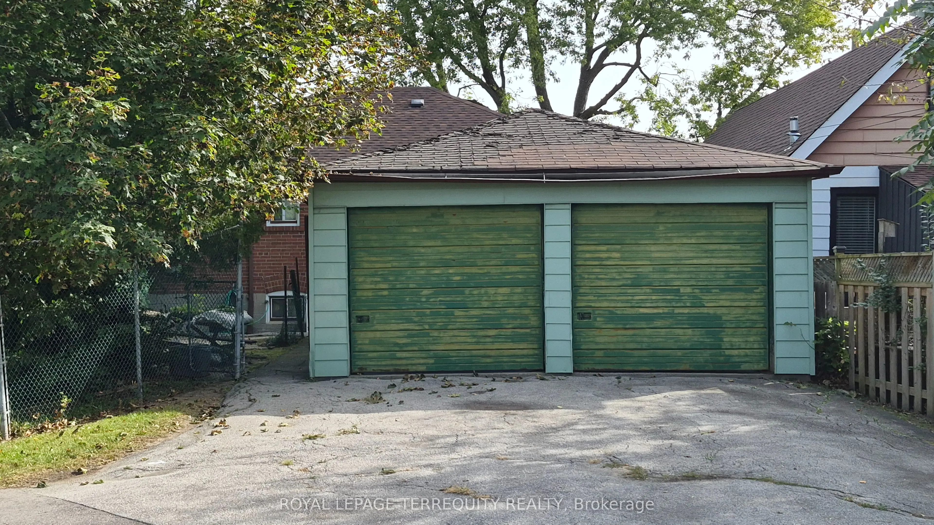 228 South Woodrow Boulevard