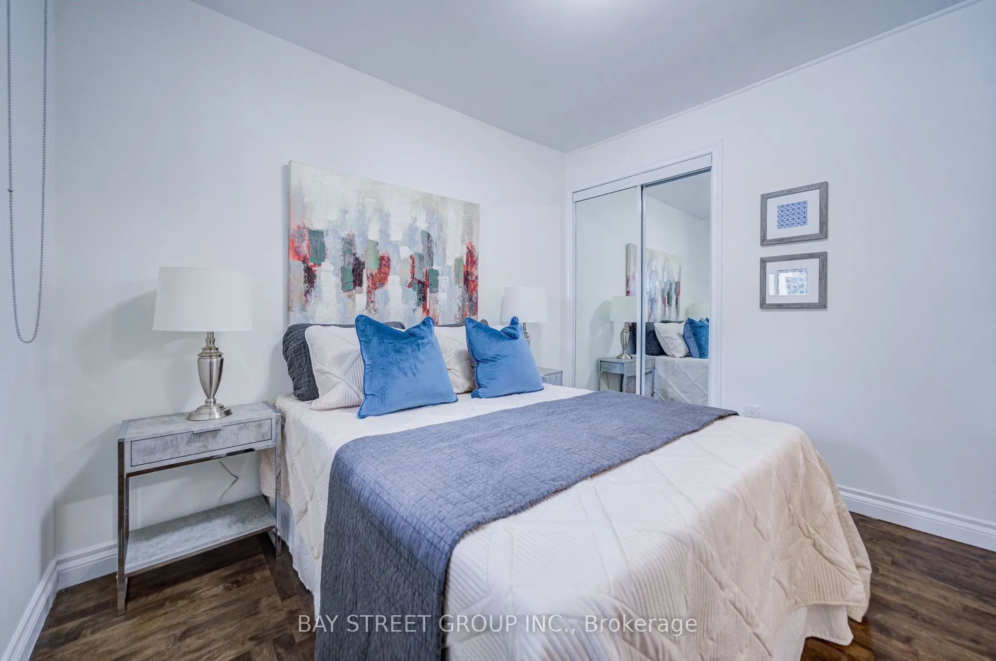 7 Emmott Avenue