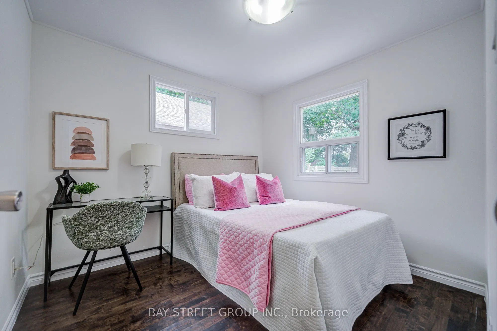 7 Emmott Avenue