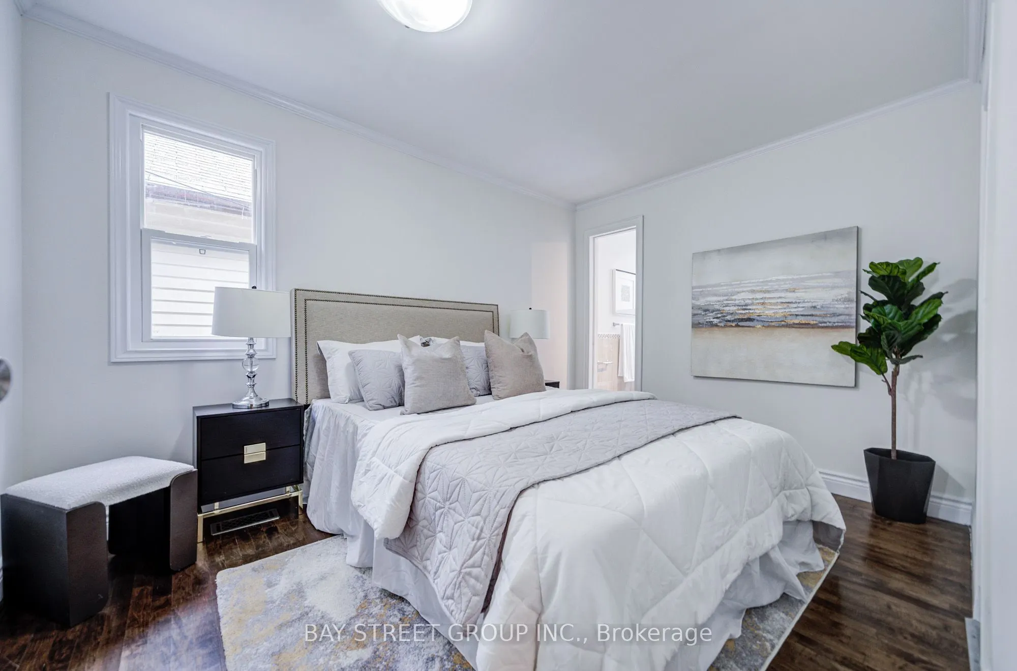 7 Emmott Avenue