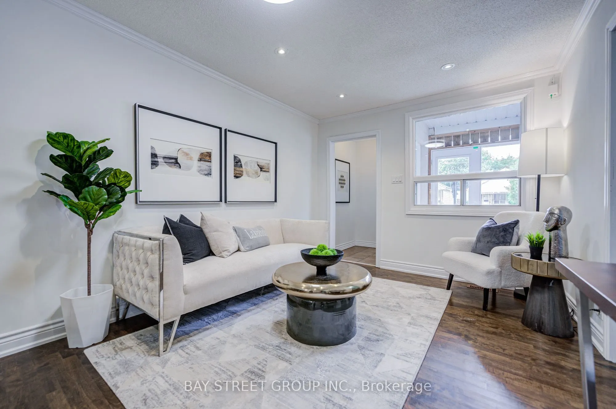 7 Emmott Avenue
