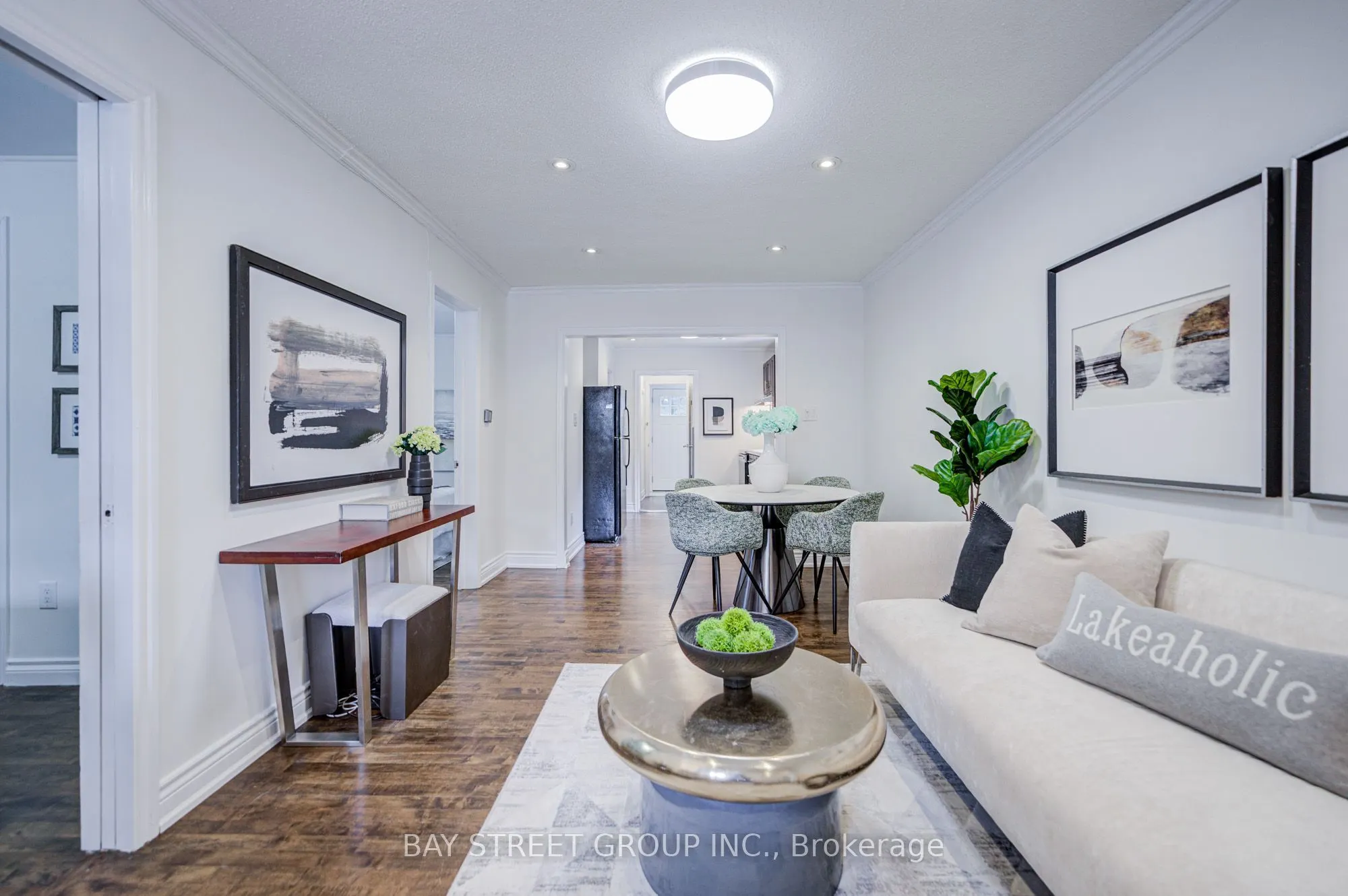 7 Emmott Avenue