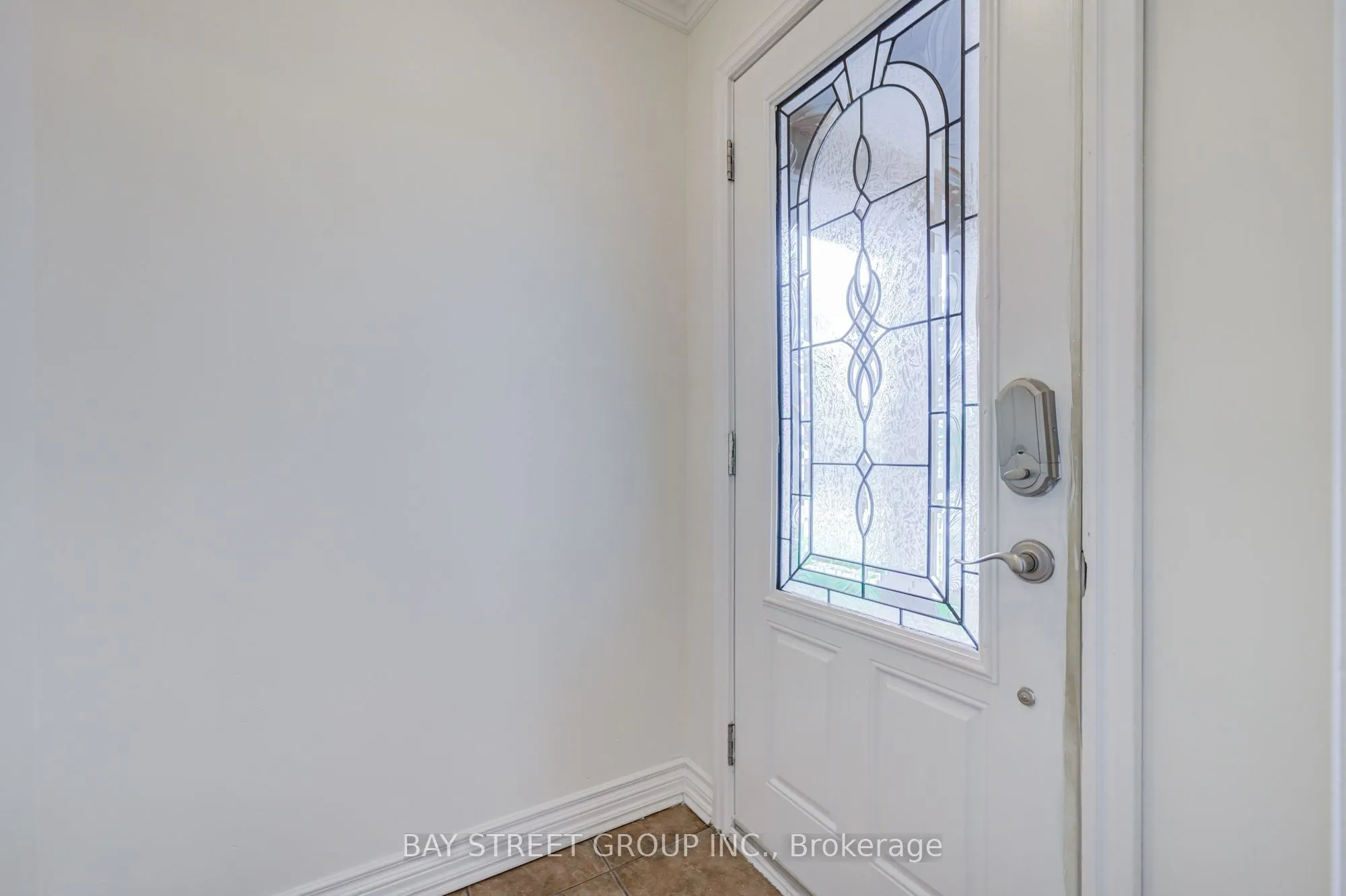 7 Emmott Avenue