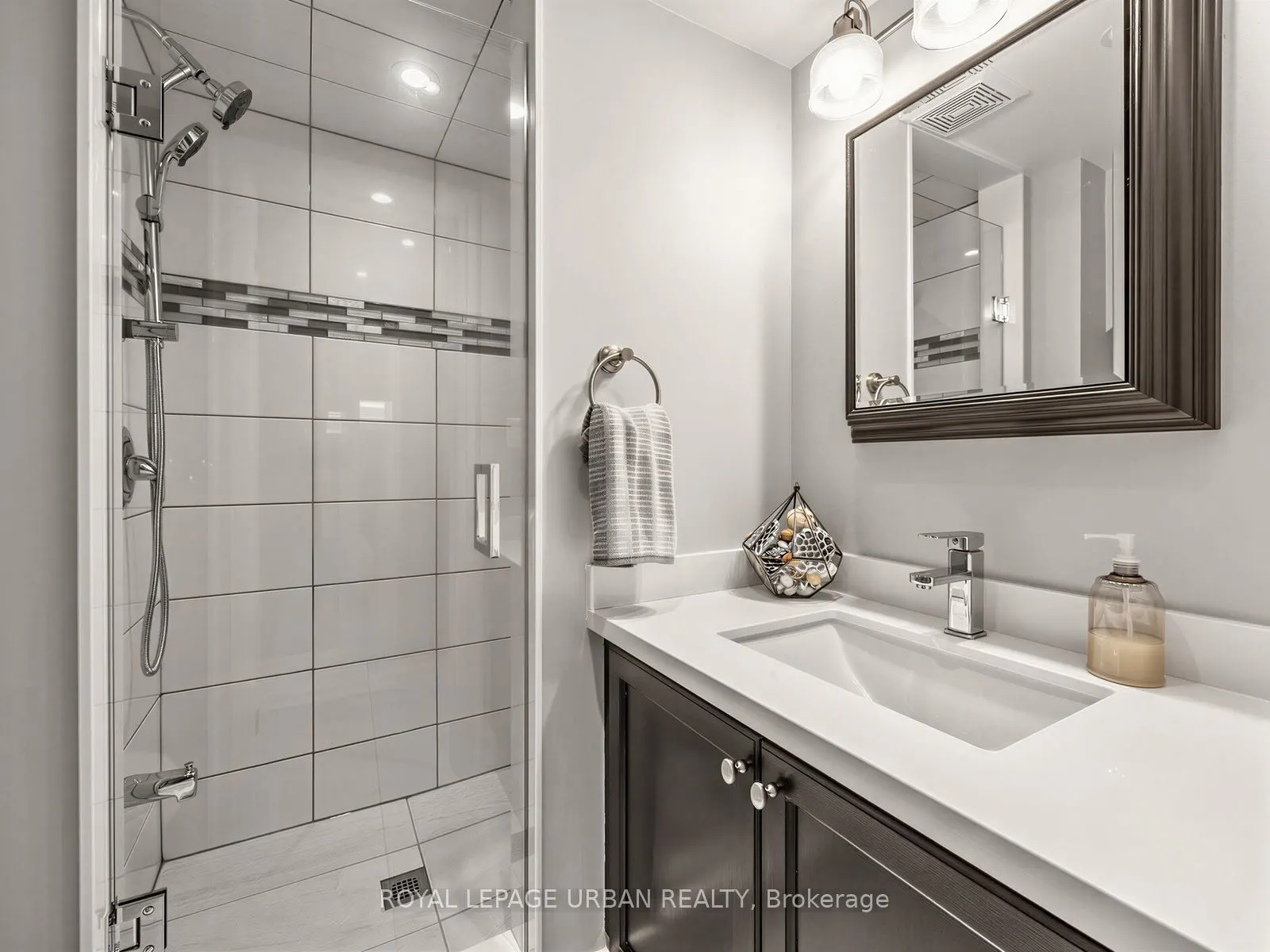 15 Samya Court