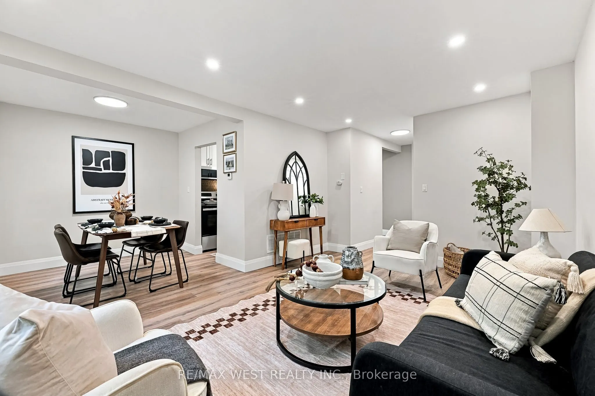 721 Cricklewood Drive #3