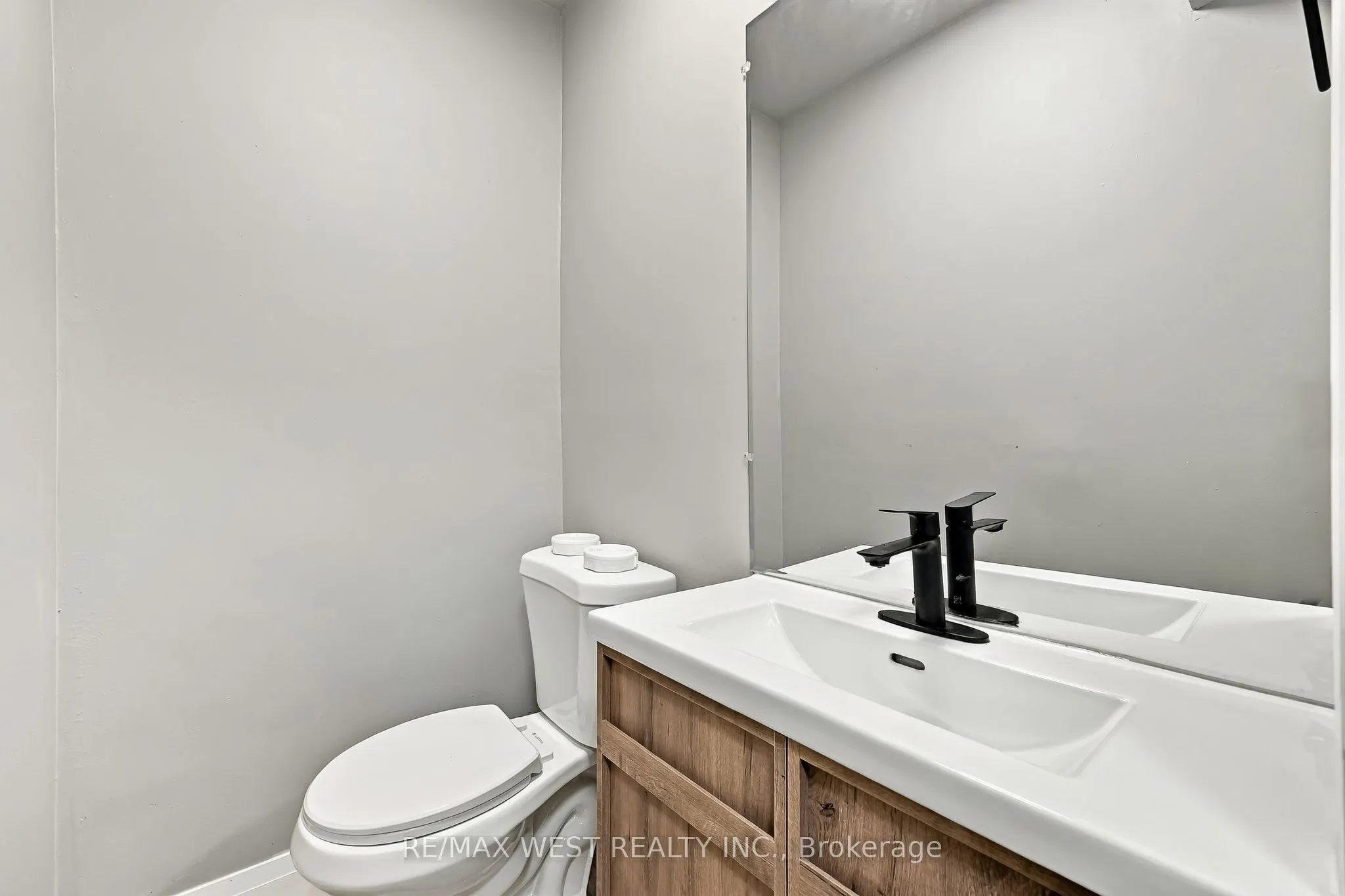 721 Cricklewood Drive #3