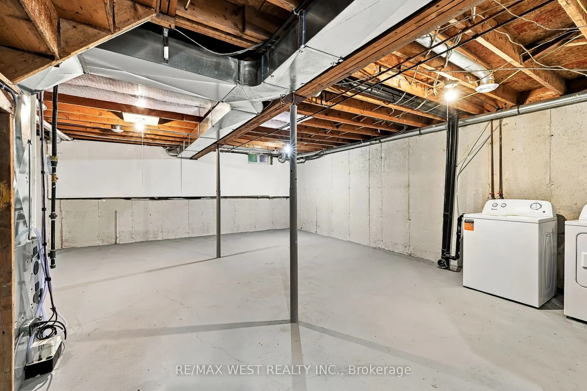 721 Cricklewood Drive #3