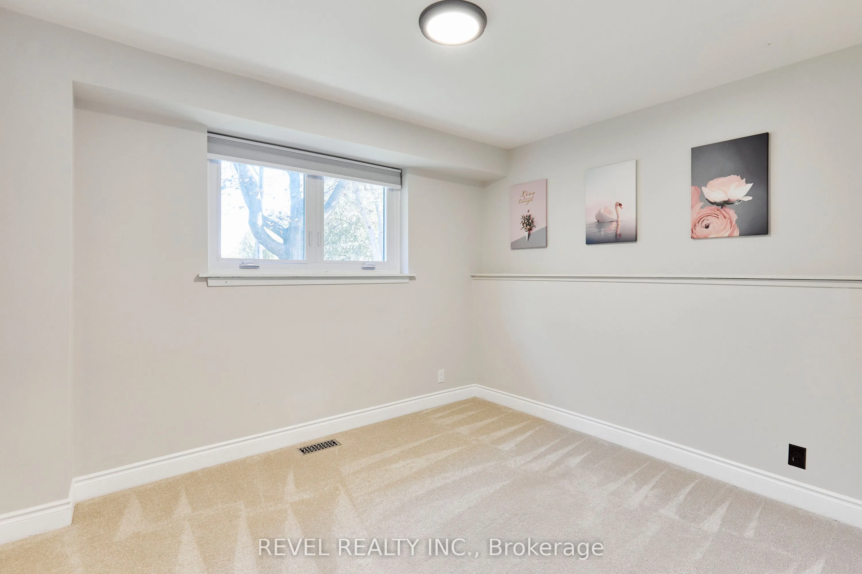 1260 Ilona Park Road
