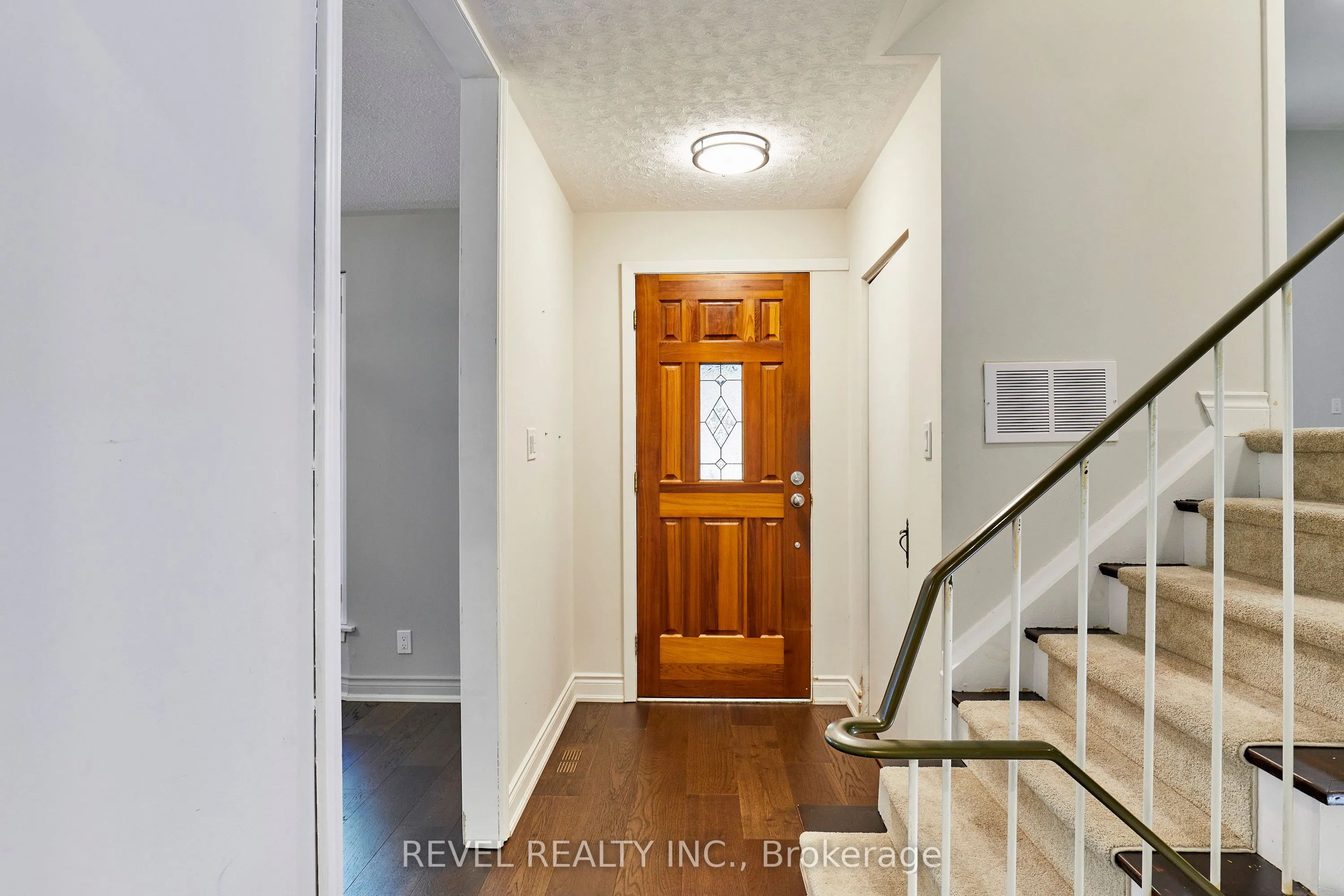 1260 Ilona Park Road