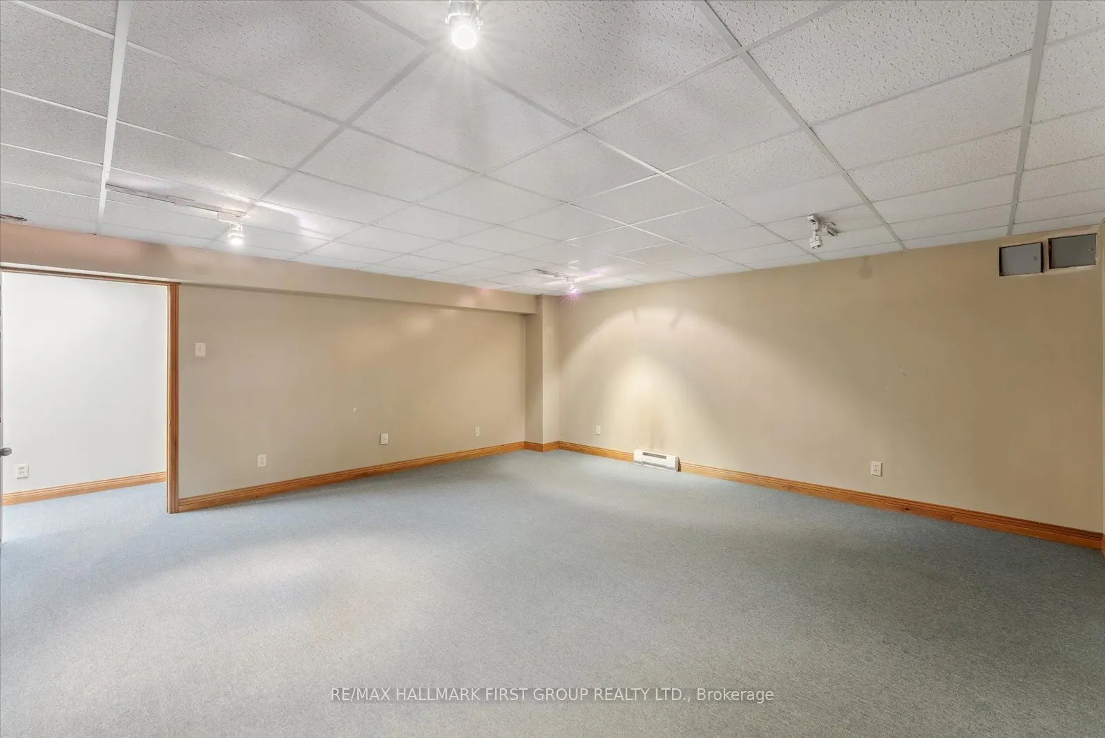 180 Mary Street #4