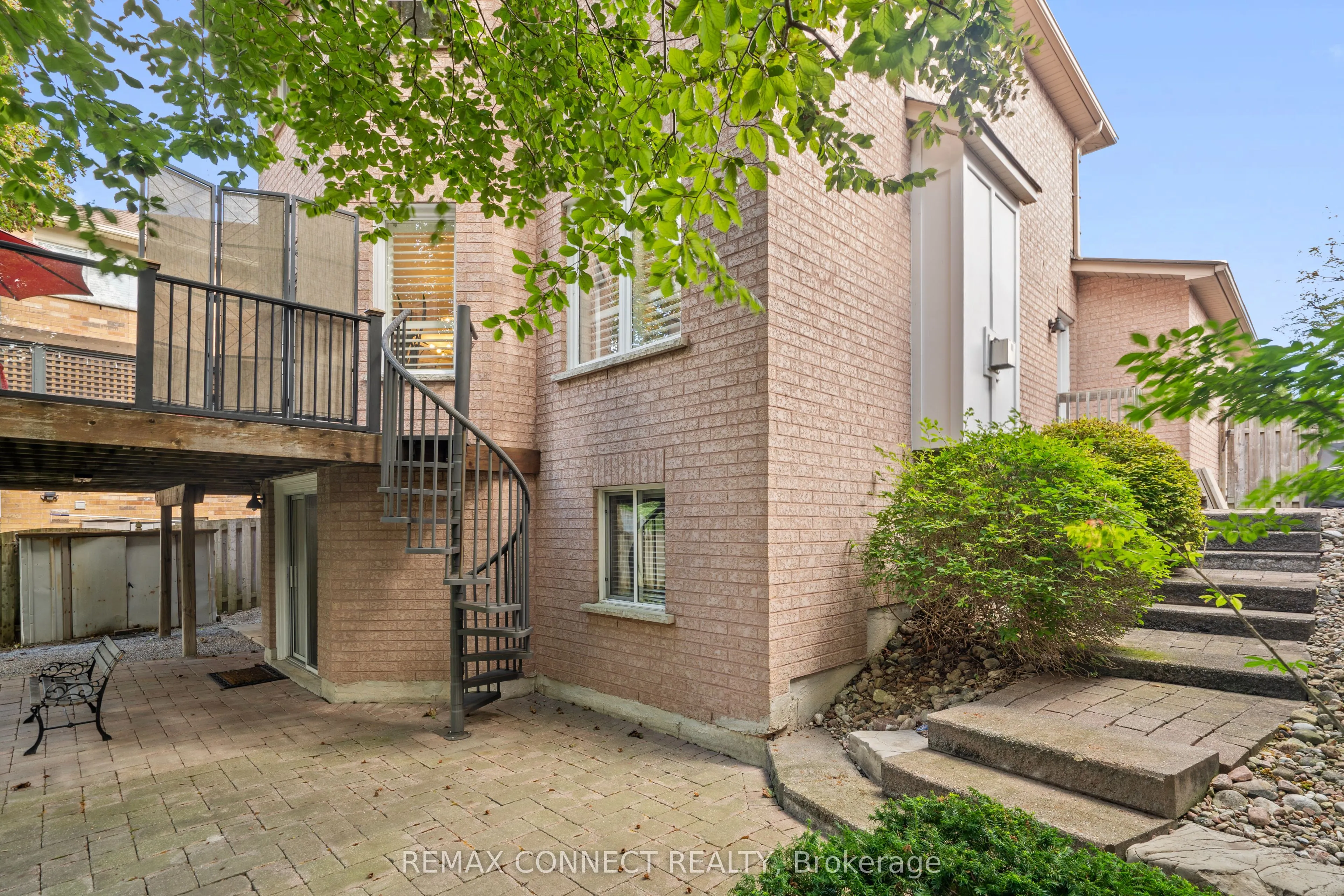 11 Mcneilage Court