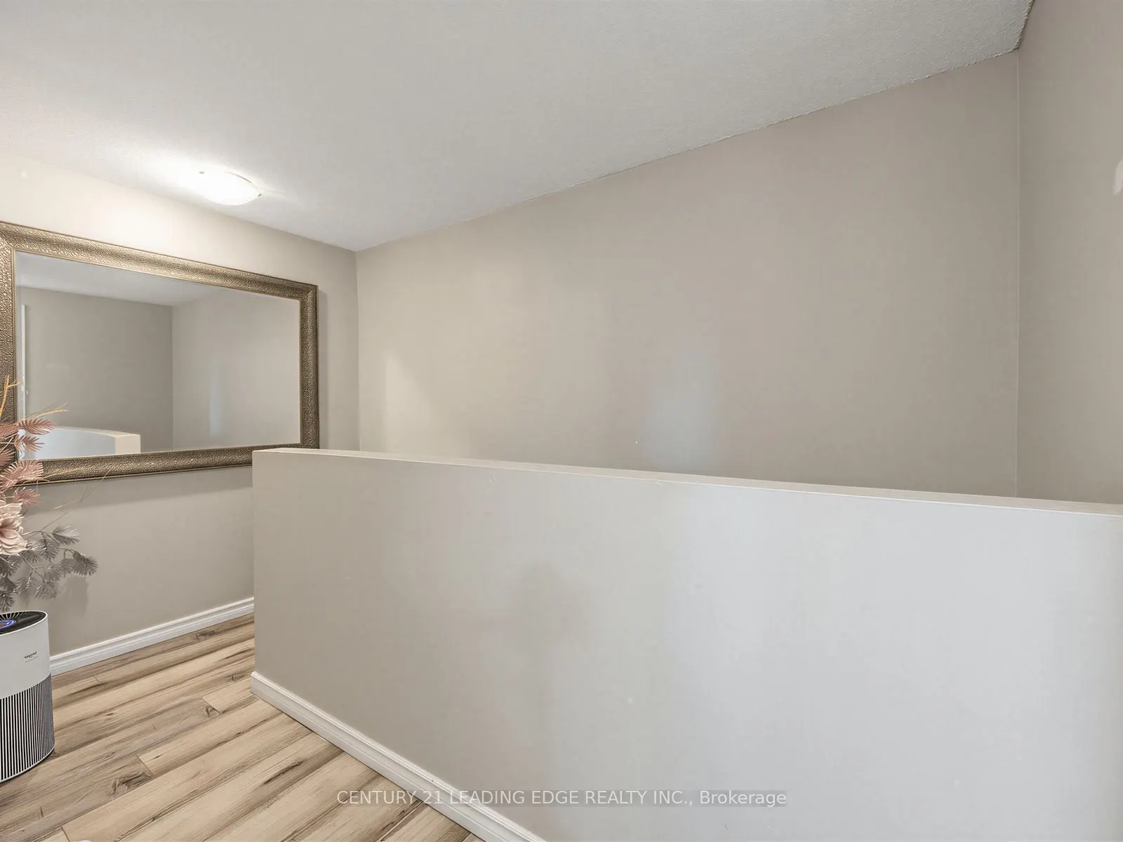 1300 Oxford Street #3