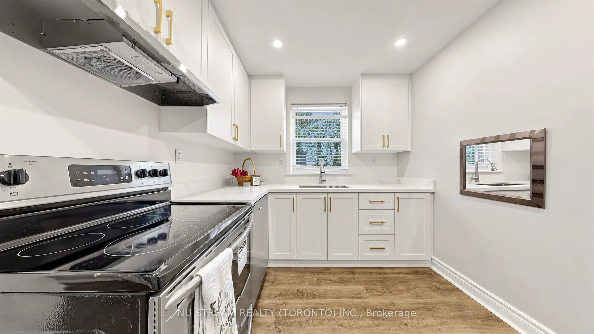 226 Oakridge Drive