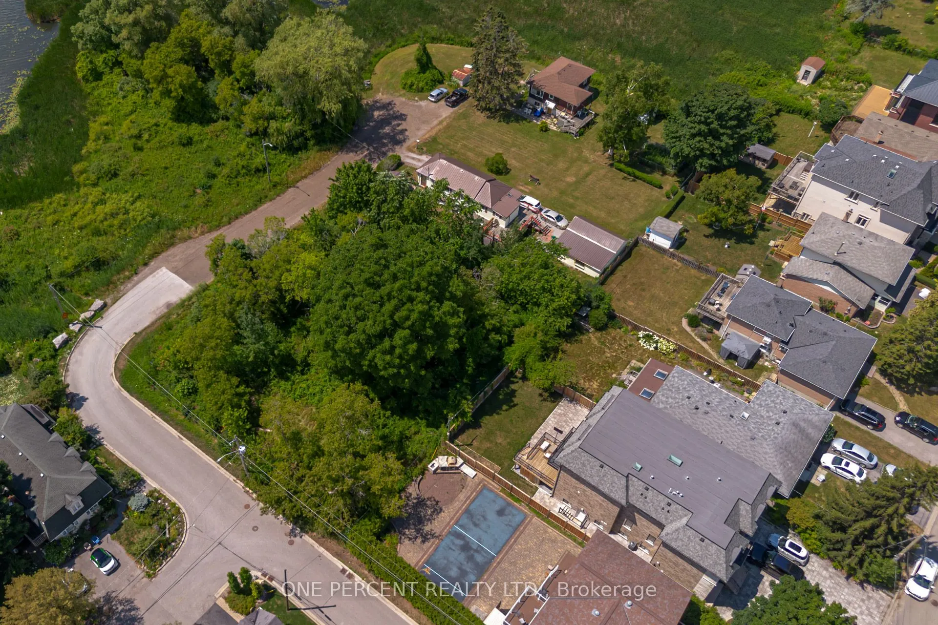 805 St. Martins Drive