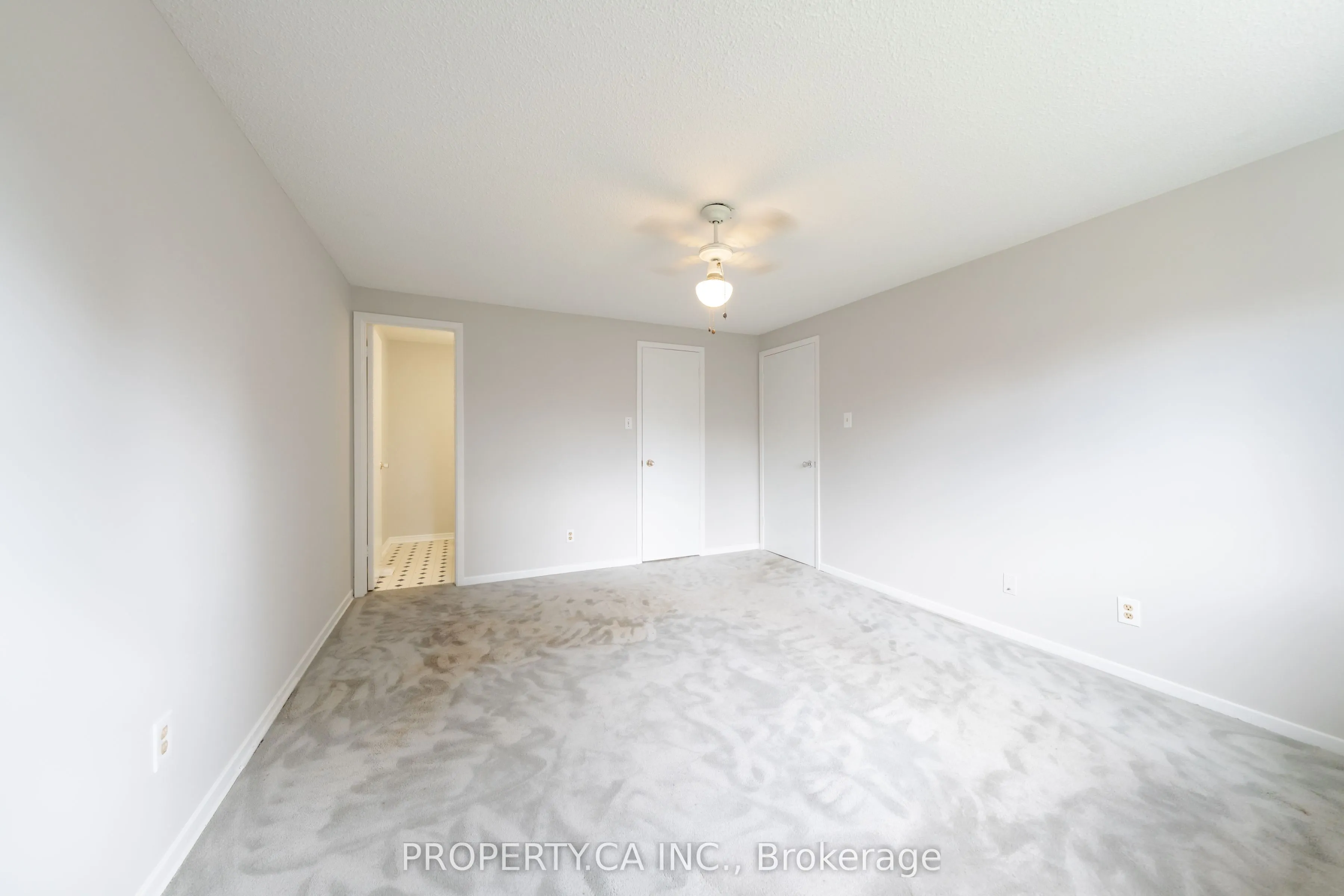 12 Deeprose Lane #31