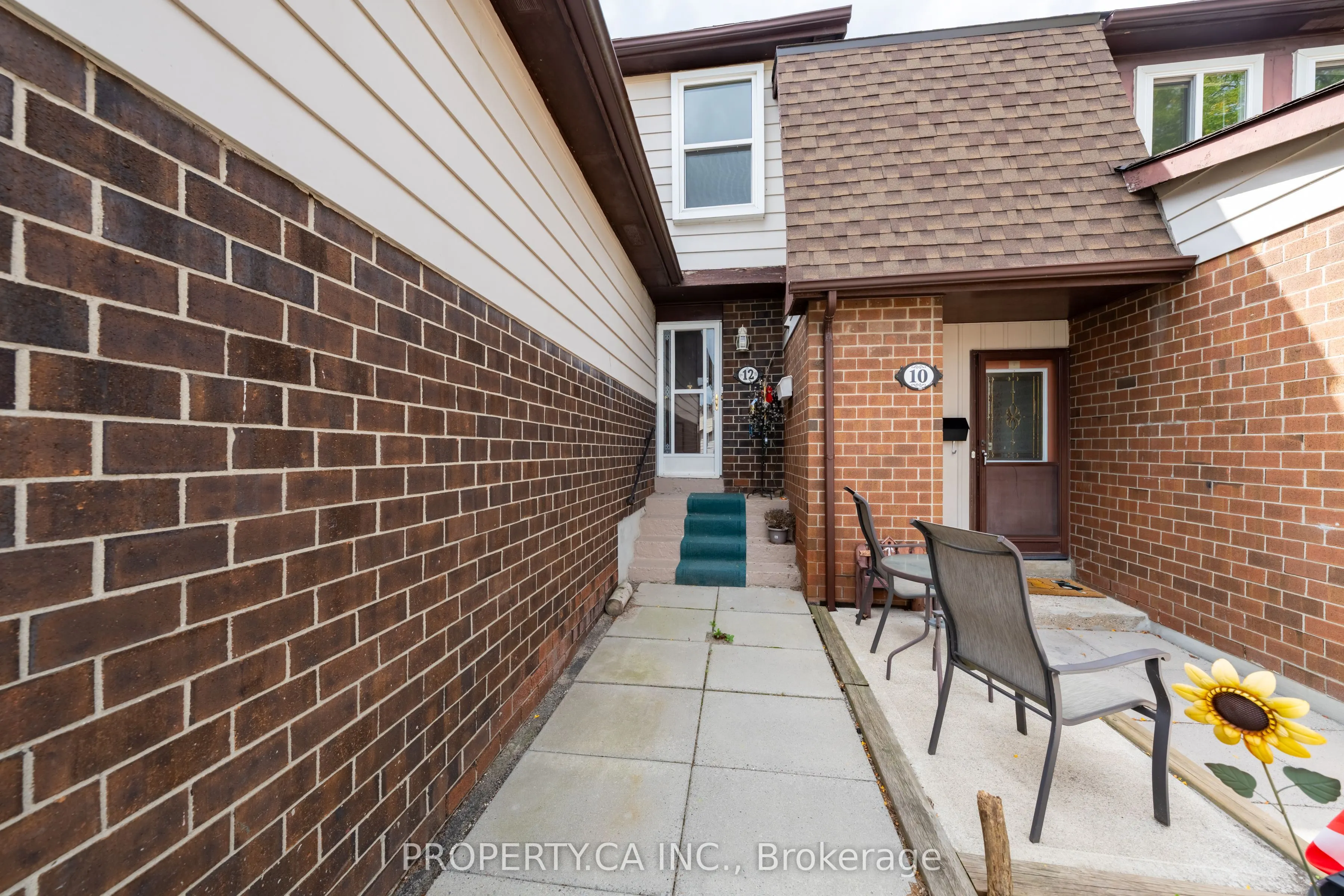 12 Deeprose Lane #31